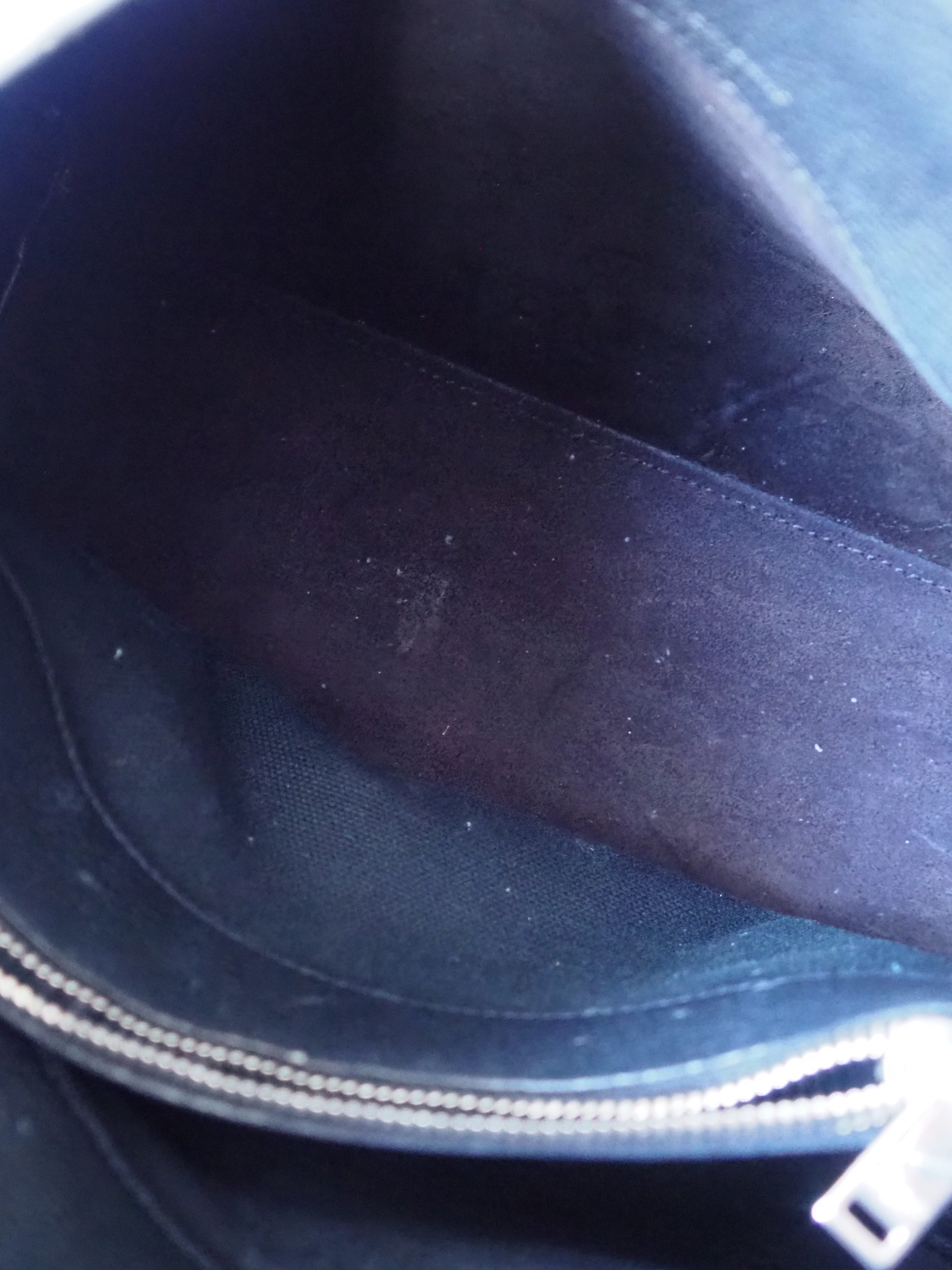 SAINT LAURENT BABY SAC DE JOUR Hand Bag