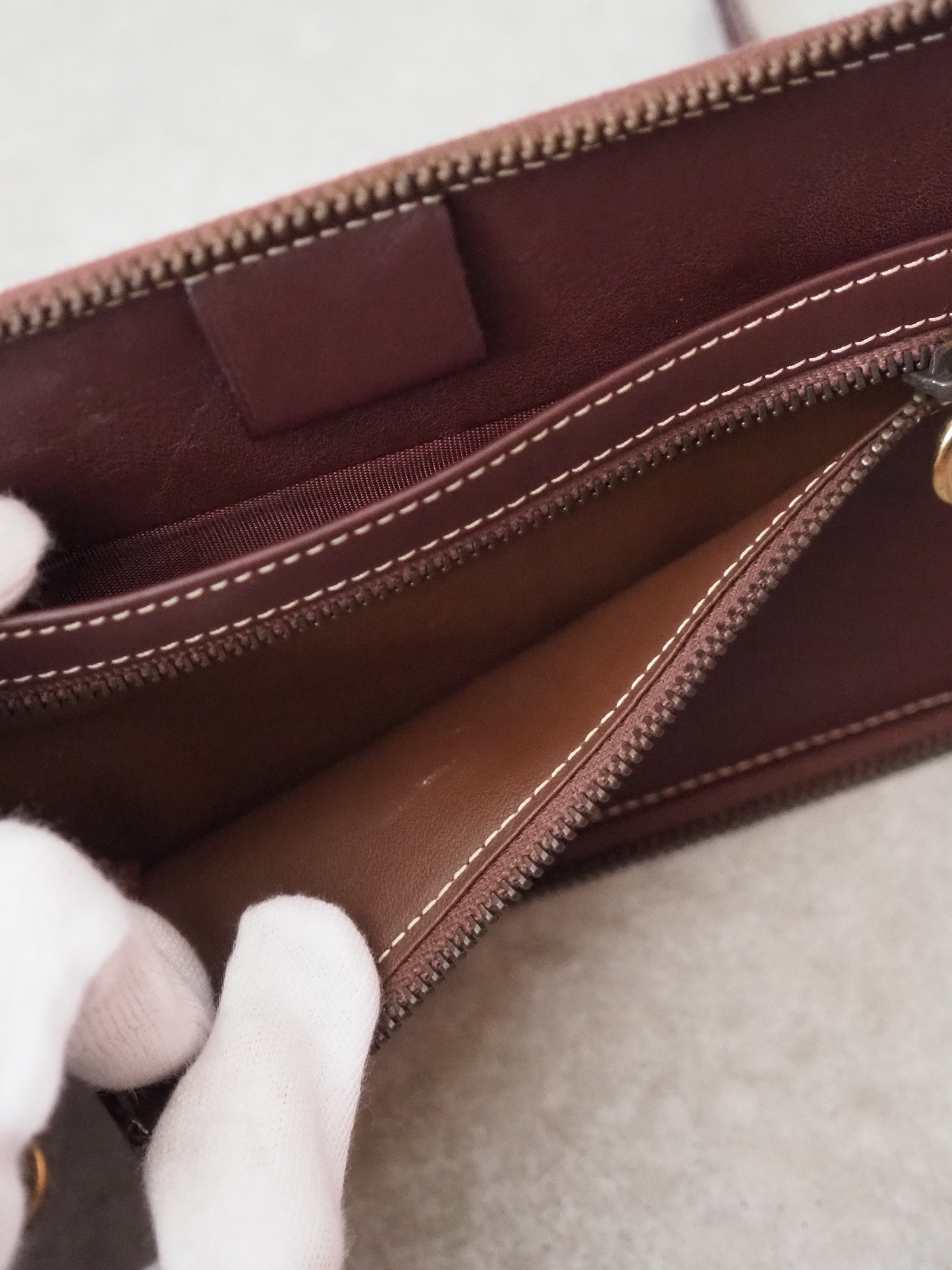 CELINE トリオンフ ショルダー ウォレット ポーチ