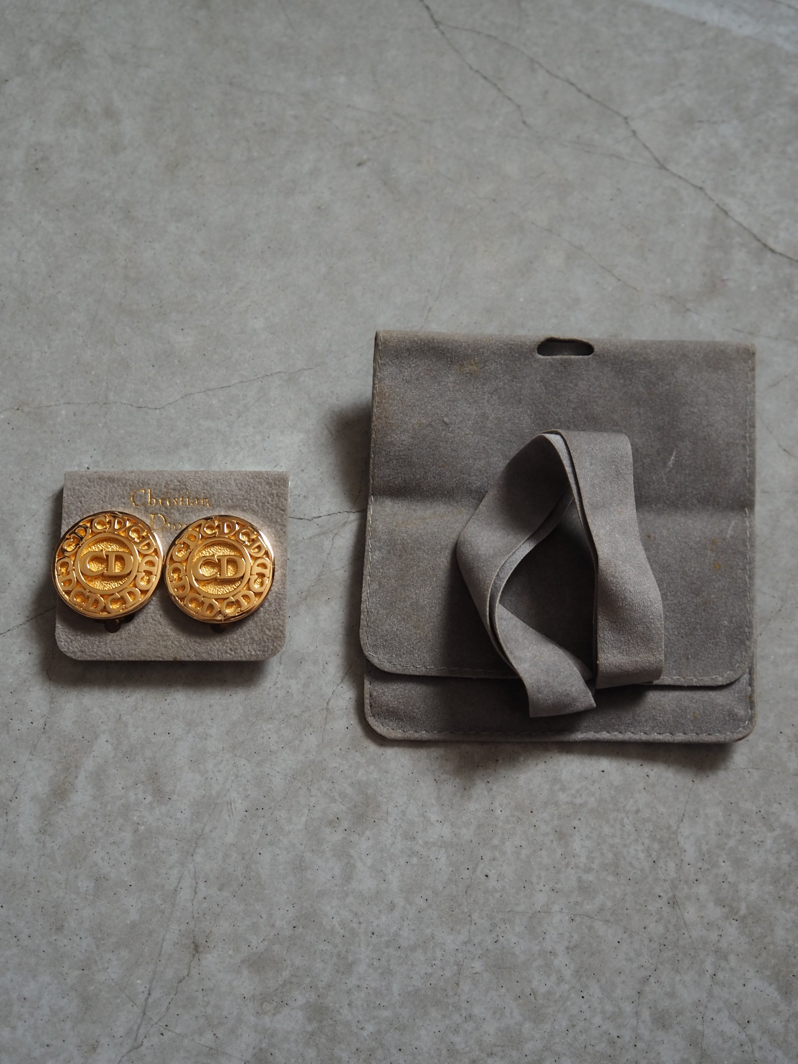 Christian Dior CD Logo Round Earrings