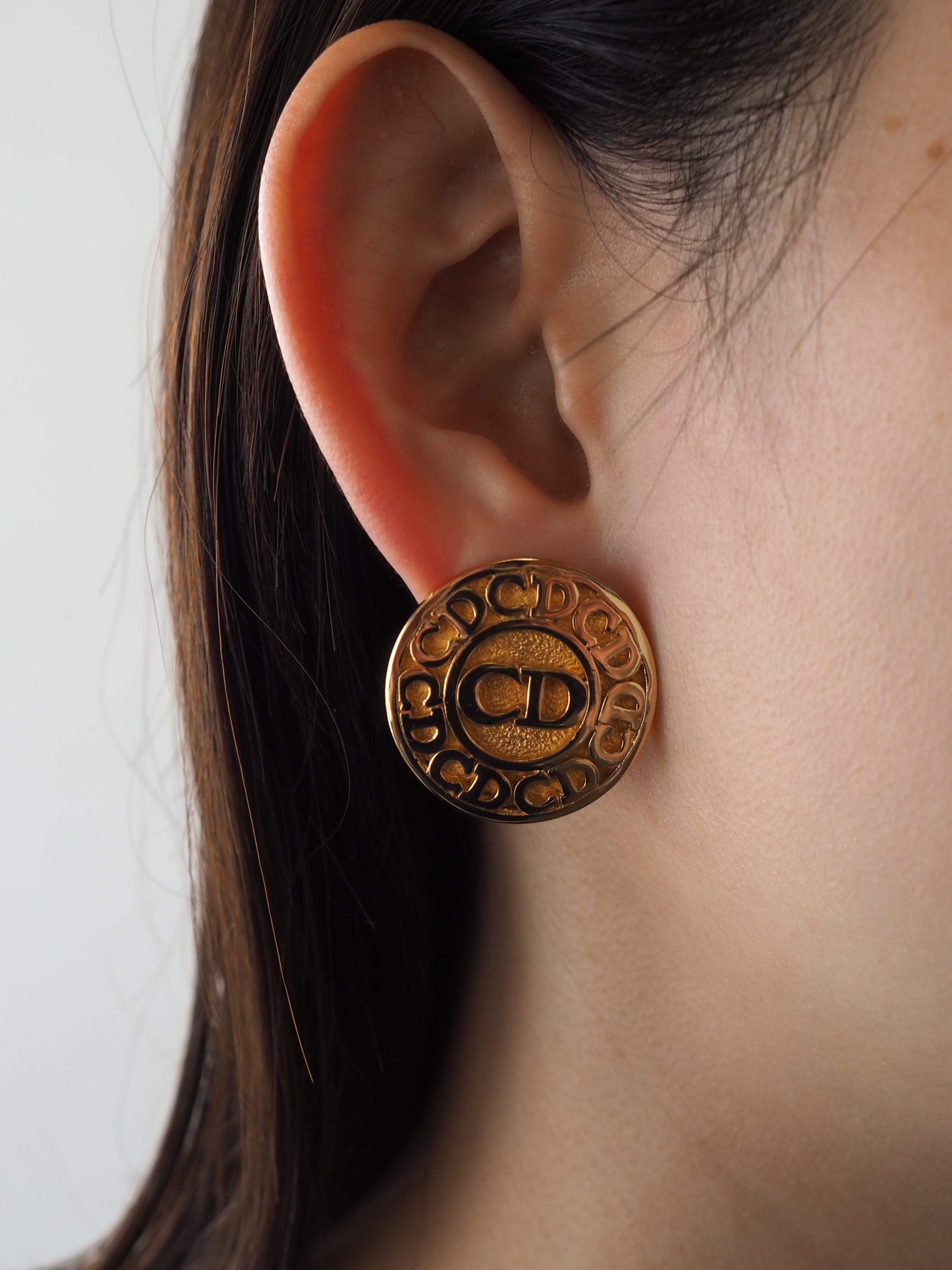 Christian Dior CD Logo Round Earrings