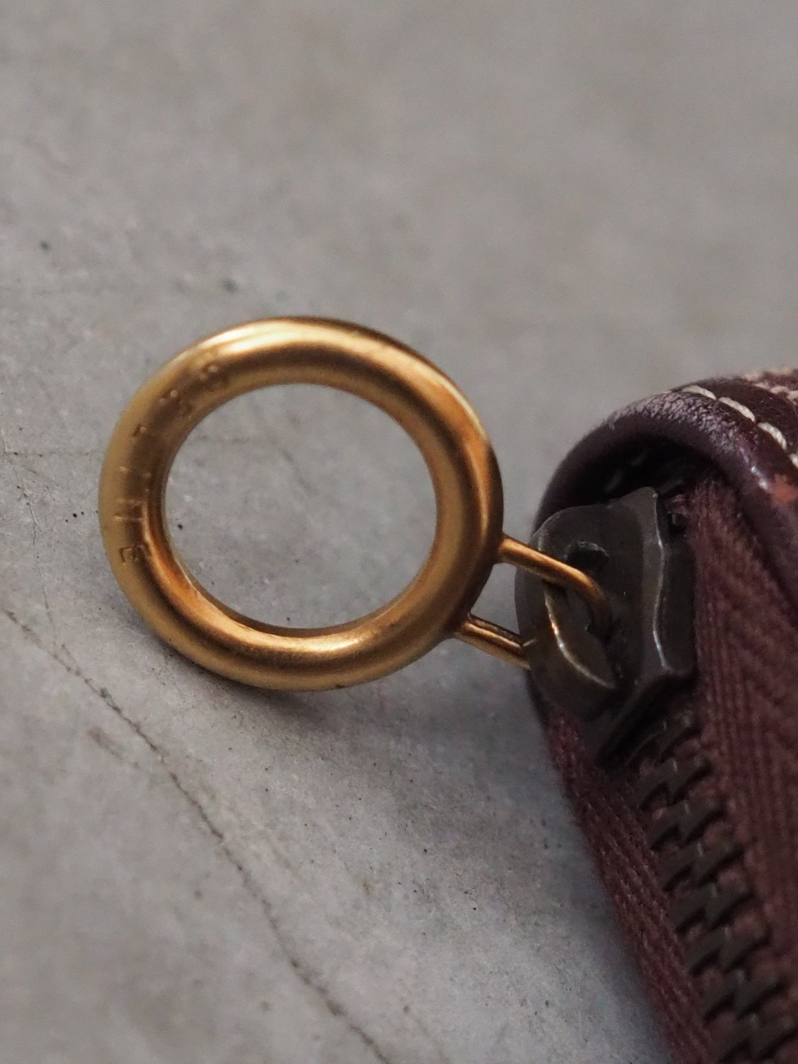 CELINE トリオンフ ショルダー ウォレット ポーチ