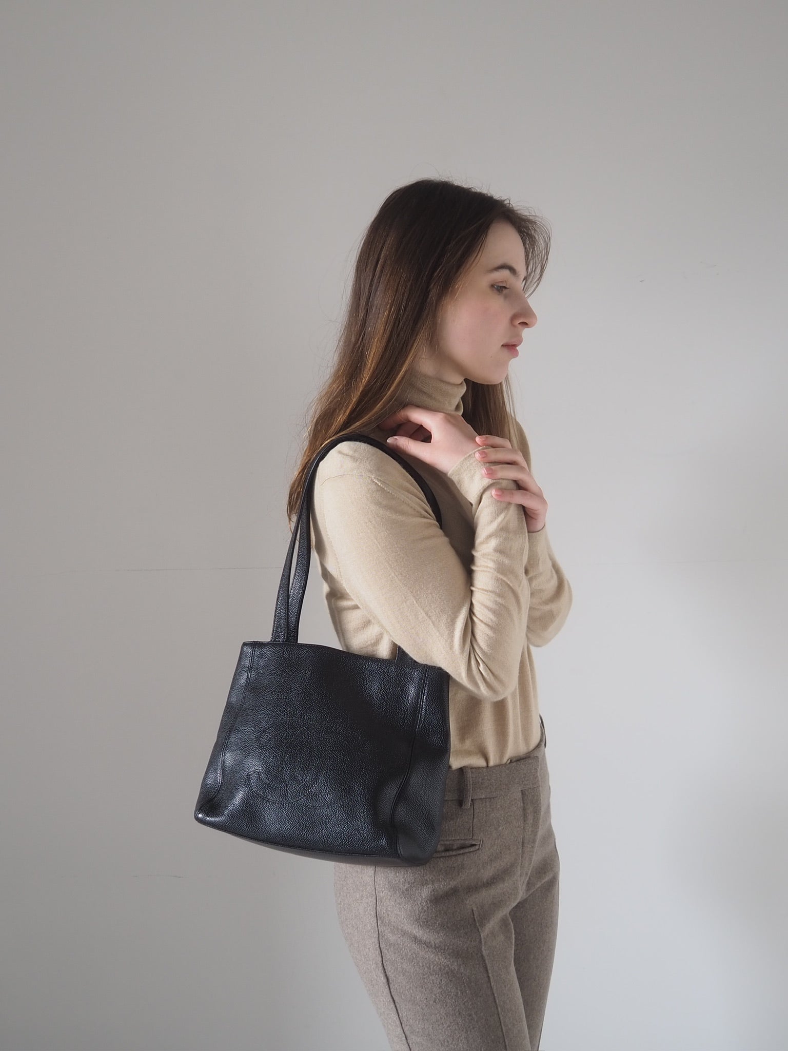 CHANEL COCO Caviar skin Tote bag