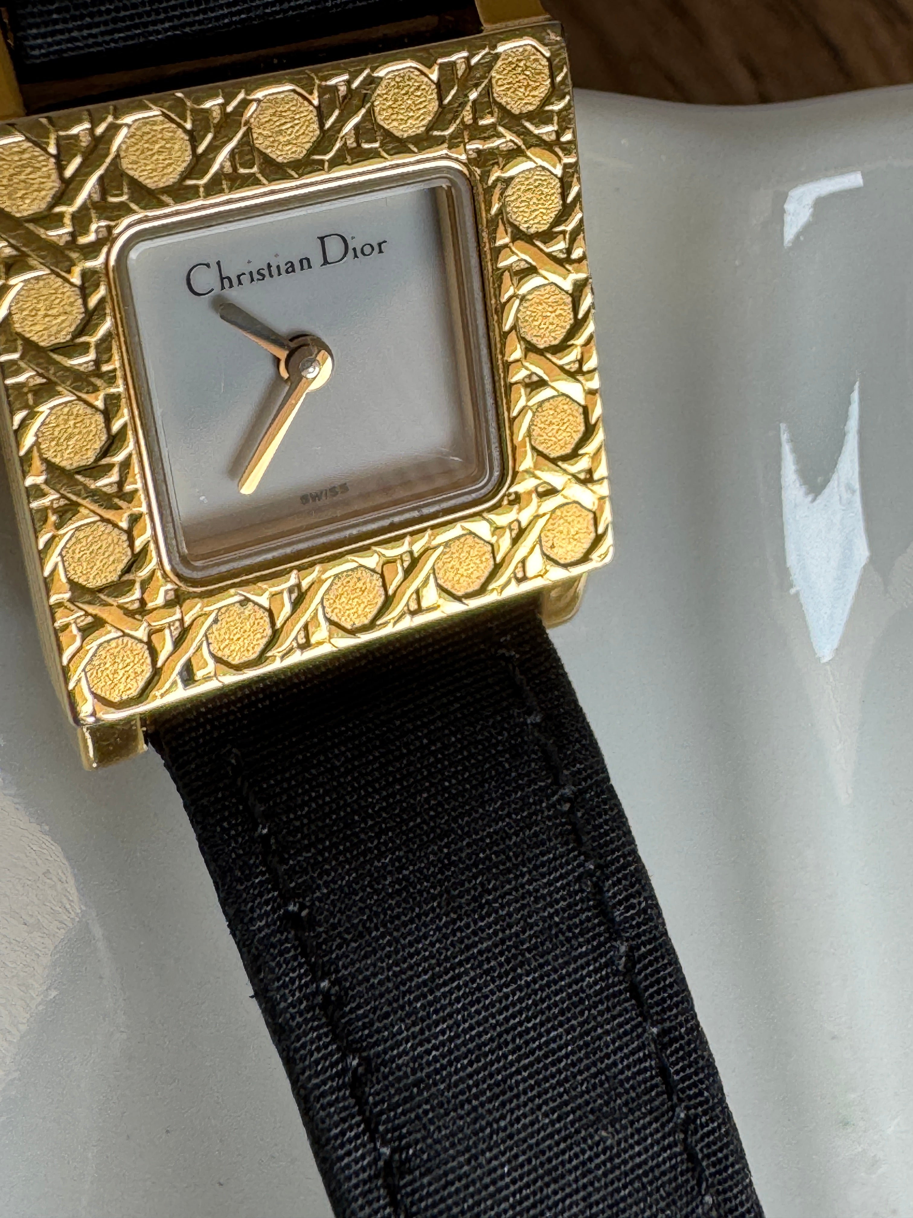 CHRISTIAN DIOR LA PARISIENNE WATCH
