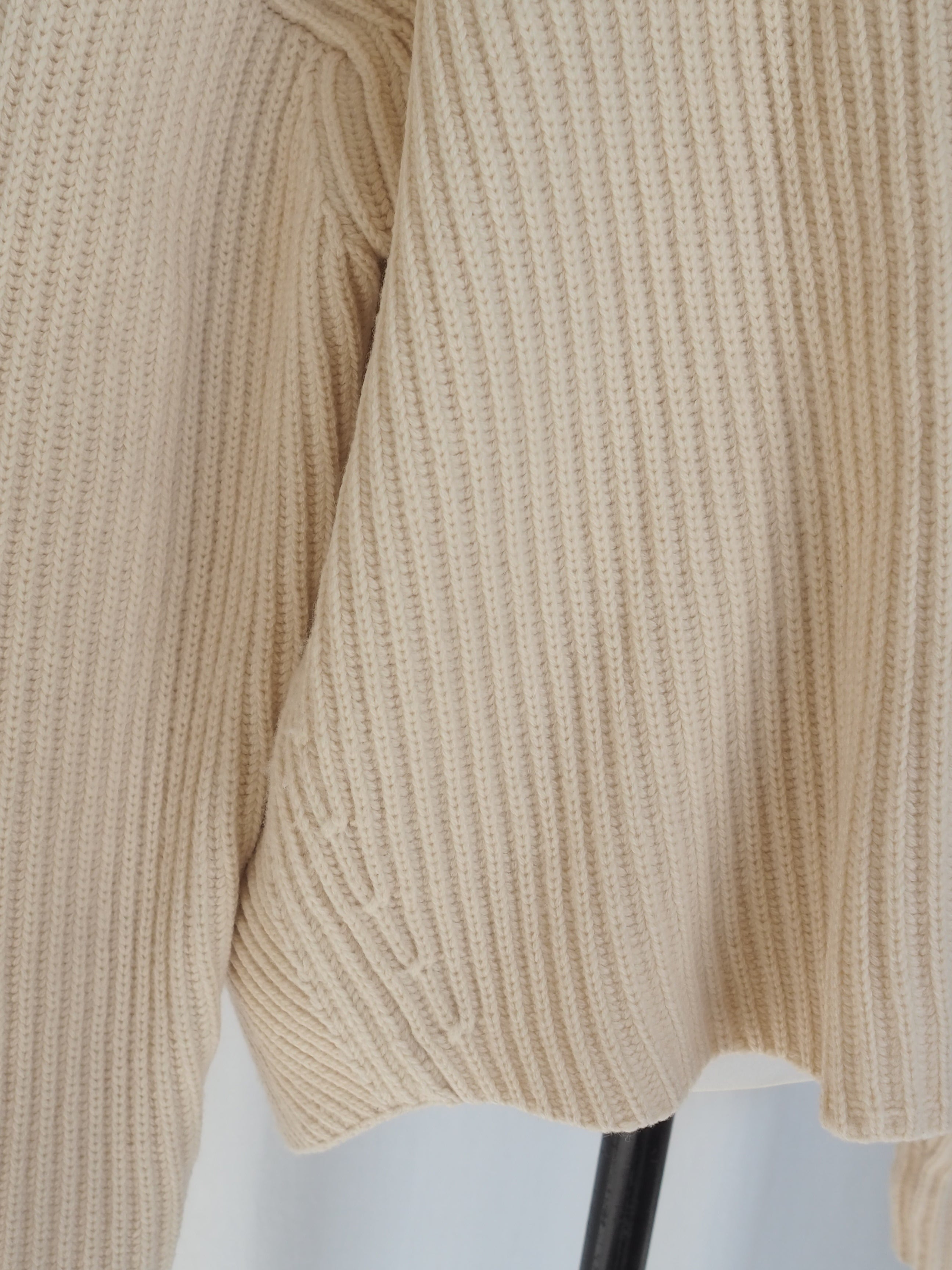 CÉLINE by Phoebe Philo Back Twist Knit