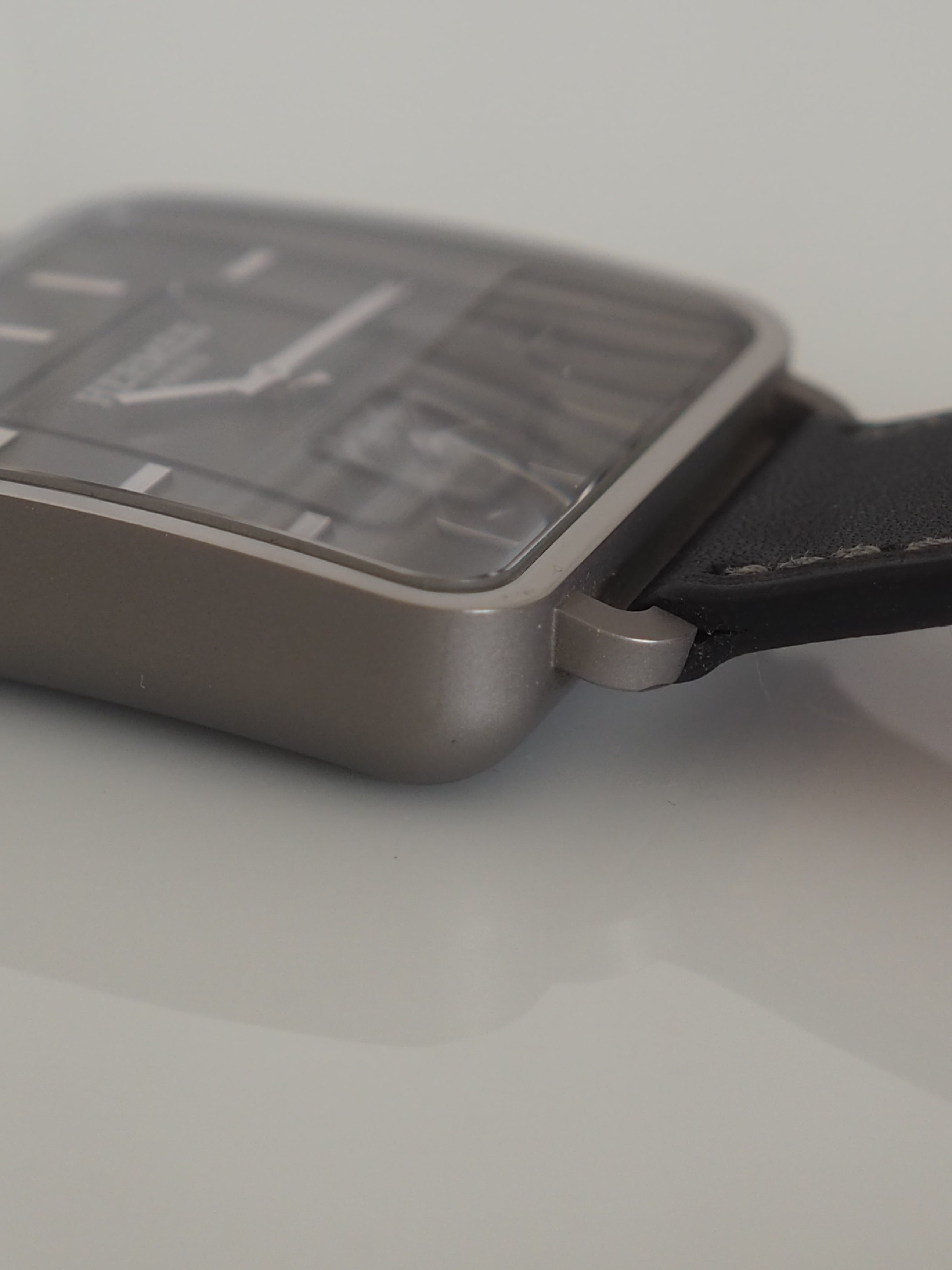 HERMÈS Carre H Watch