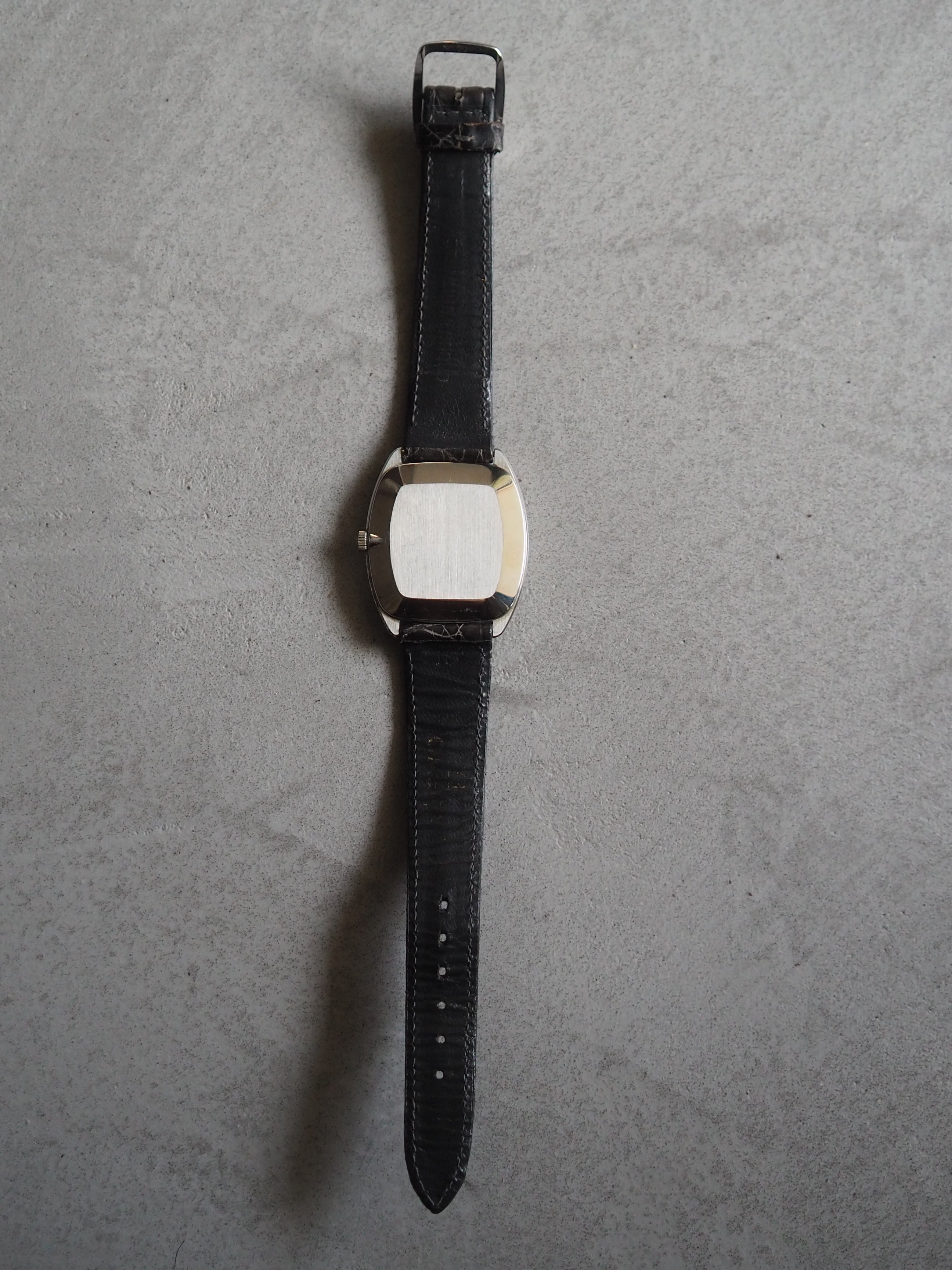 OMEGA DE VILLE Roman watch