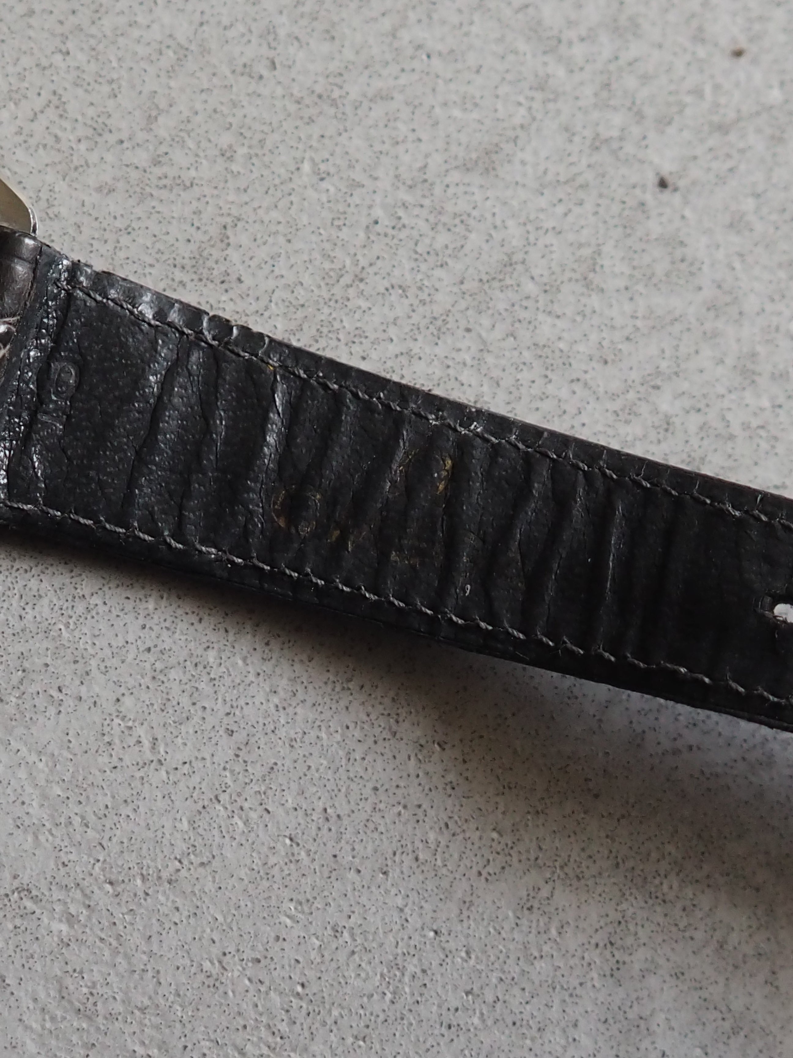 OMEGA DE VILLE Roman watch