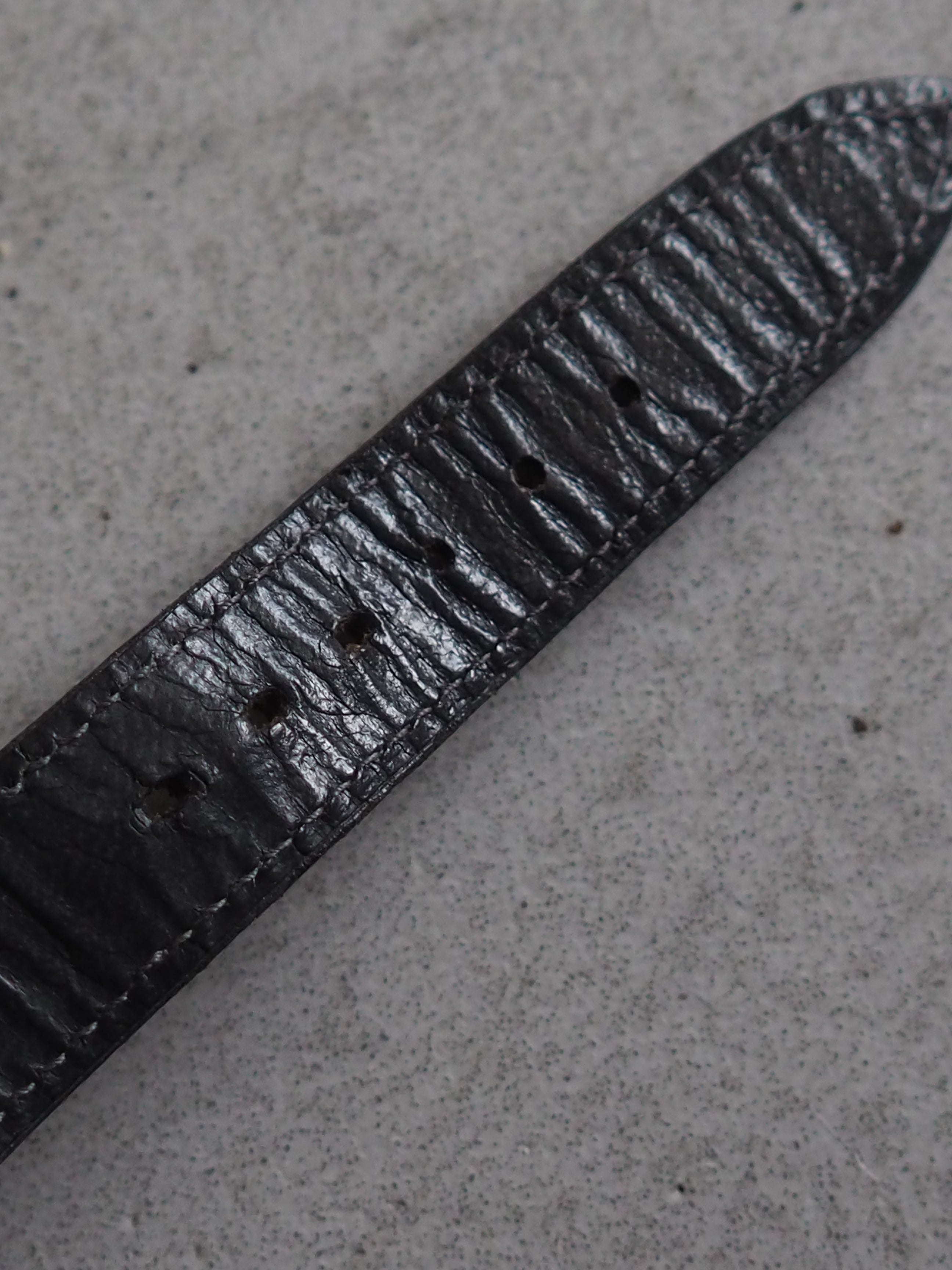 OMEGA DE VILLE Roman watch