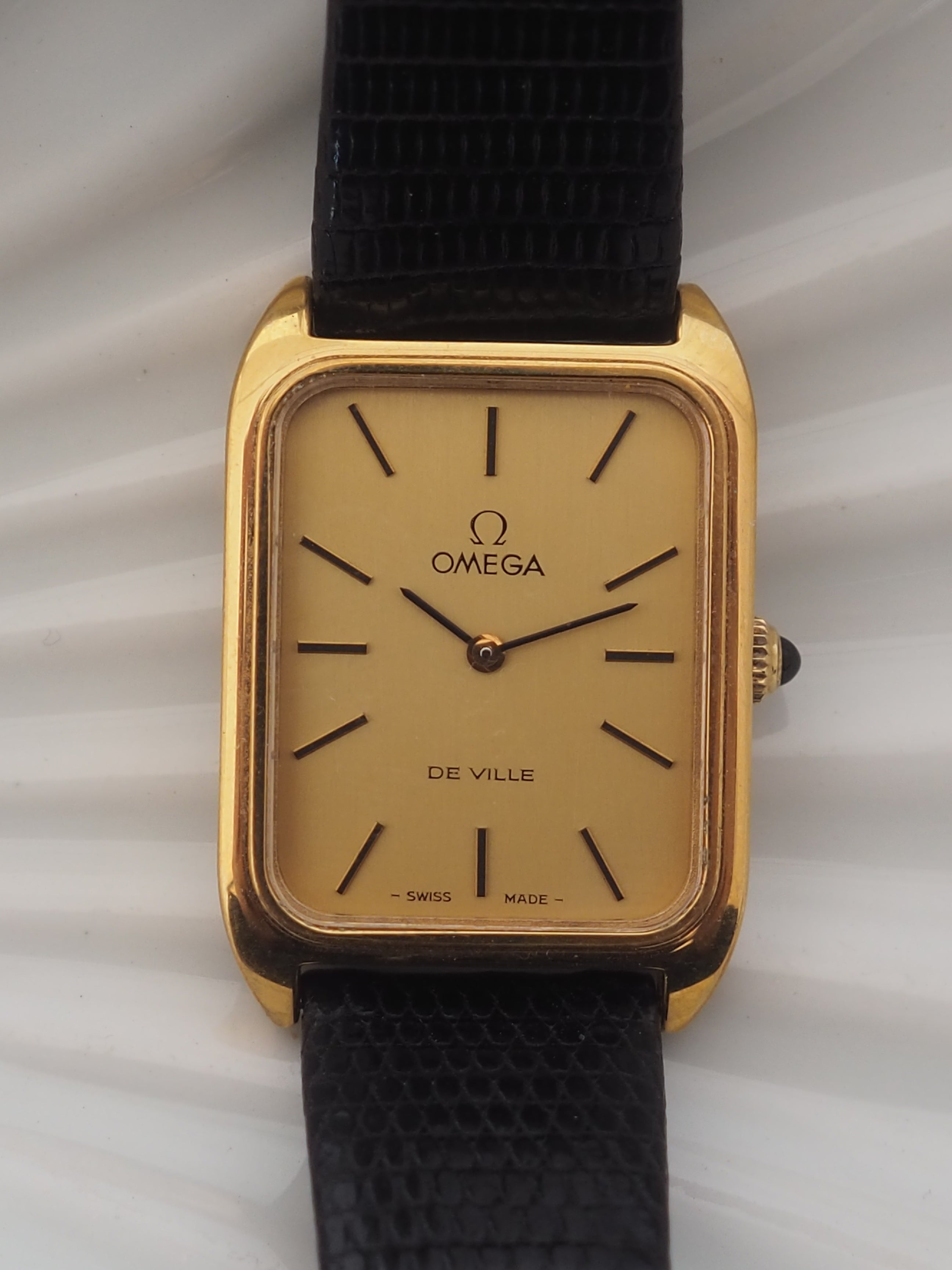 OMEGA DE VILLE Square Watch