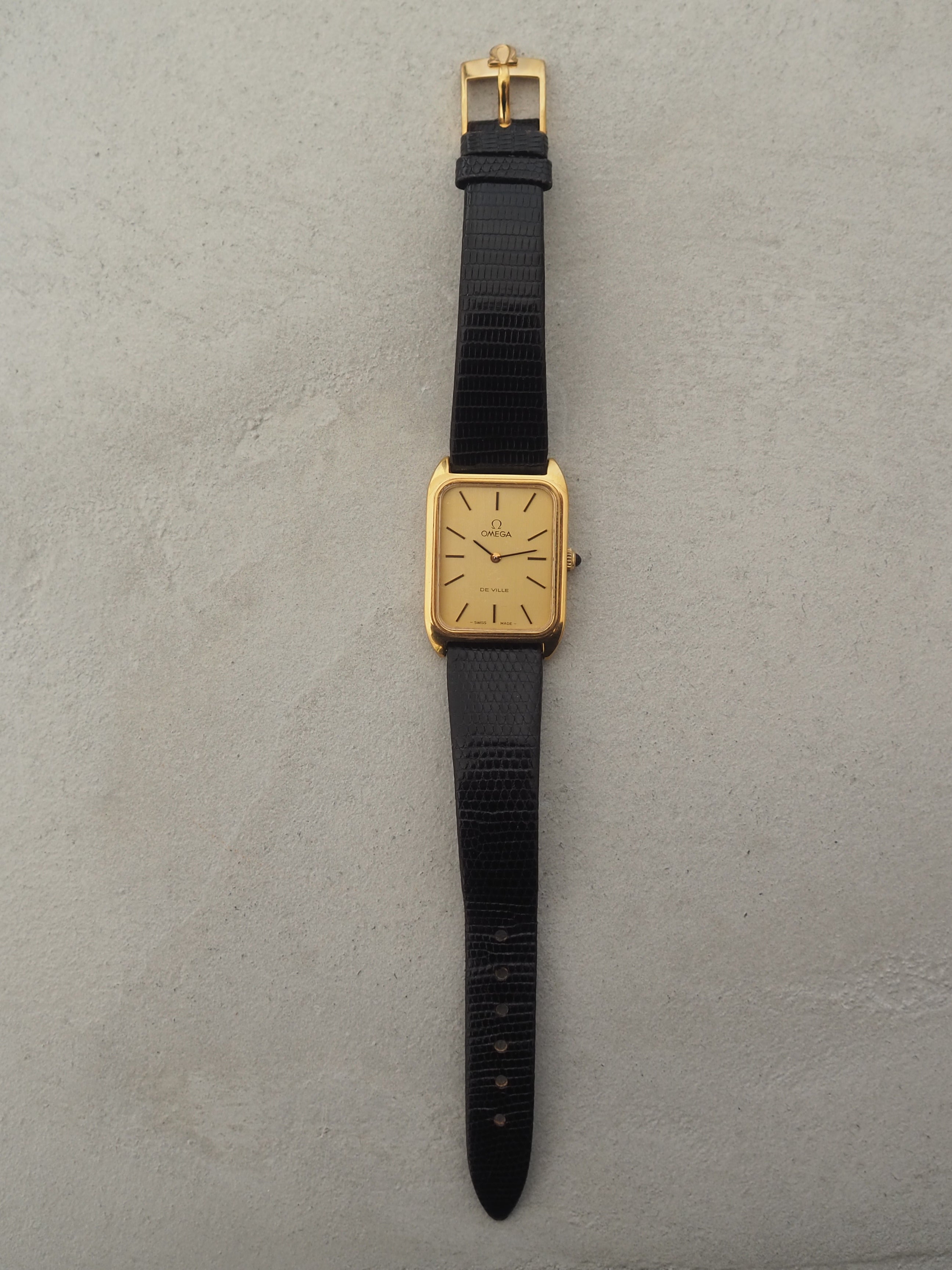 OMEGA DE VILLE Square Watch