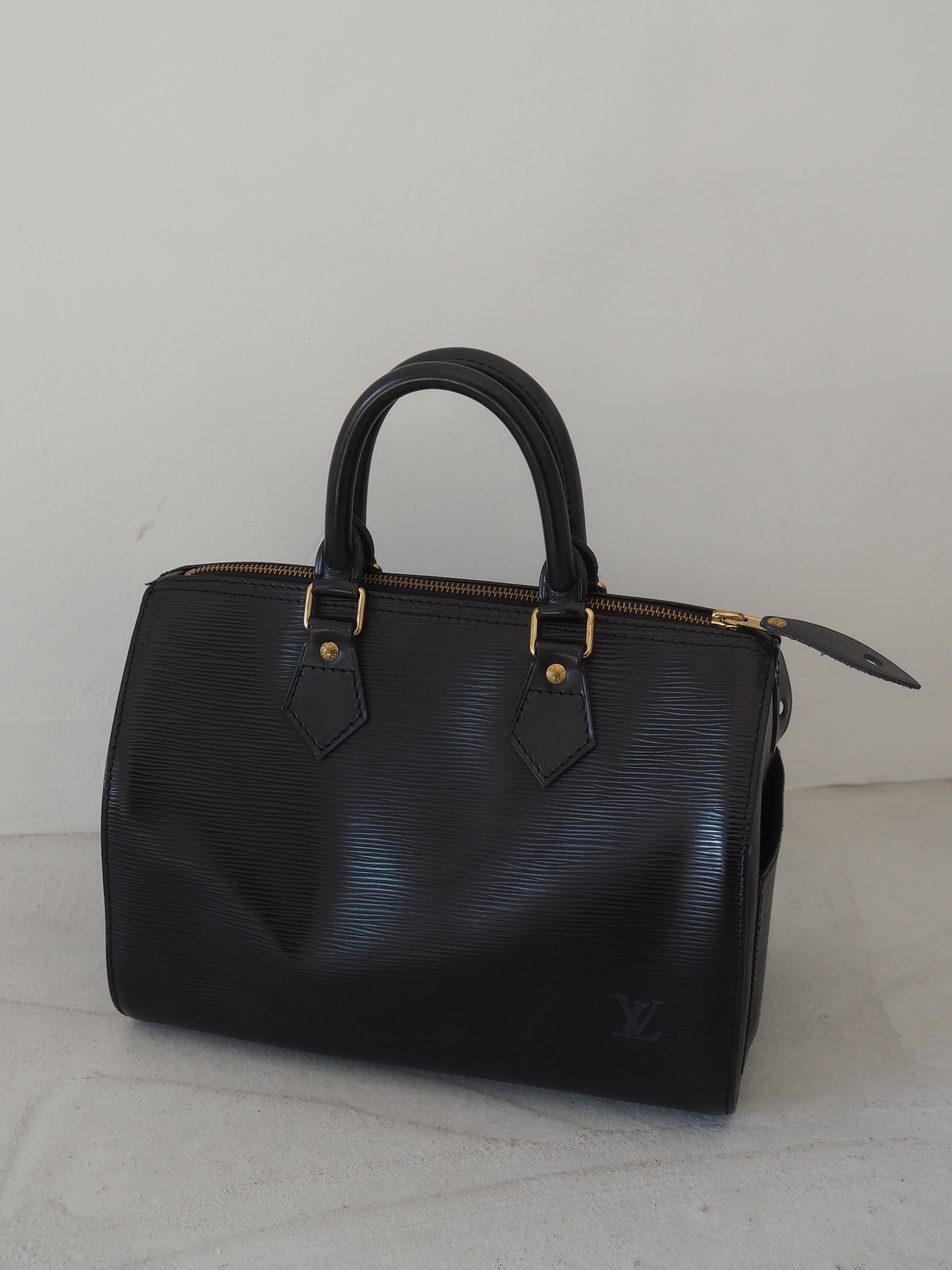 LOUIS VUITTON Speedy 25 Epi Boston Bag