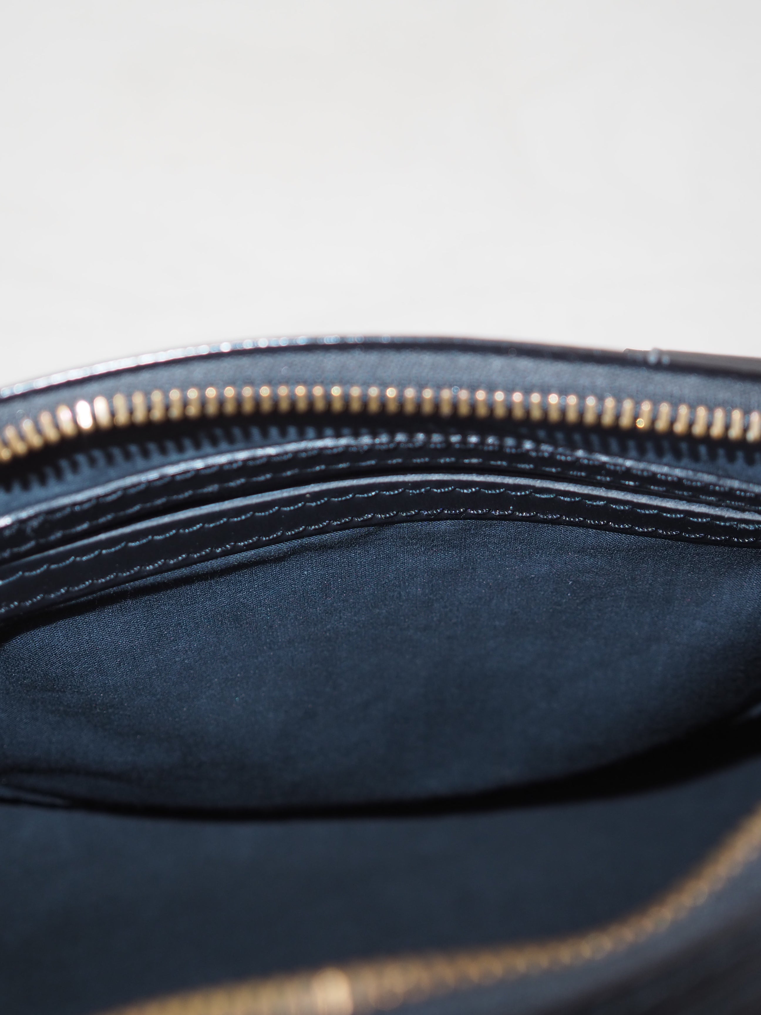 LOUIS VUITTON Speedy 25 Epi Boston Bag