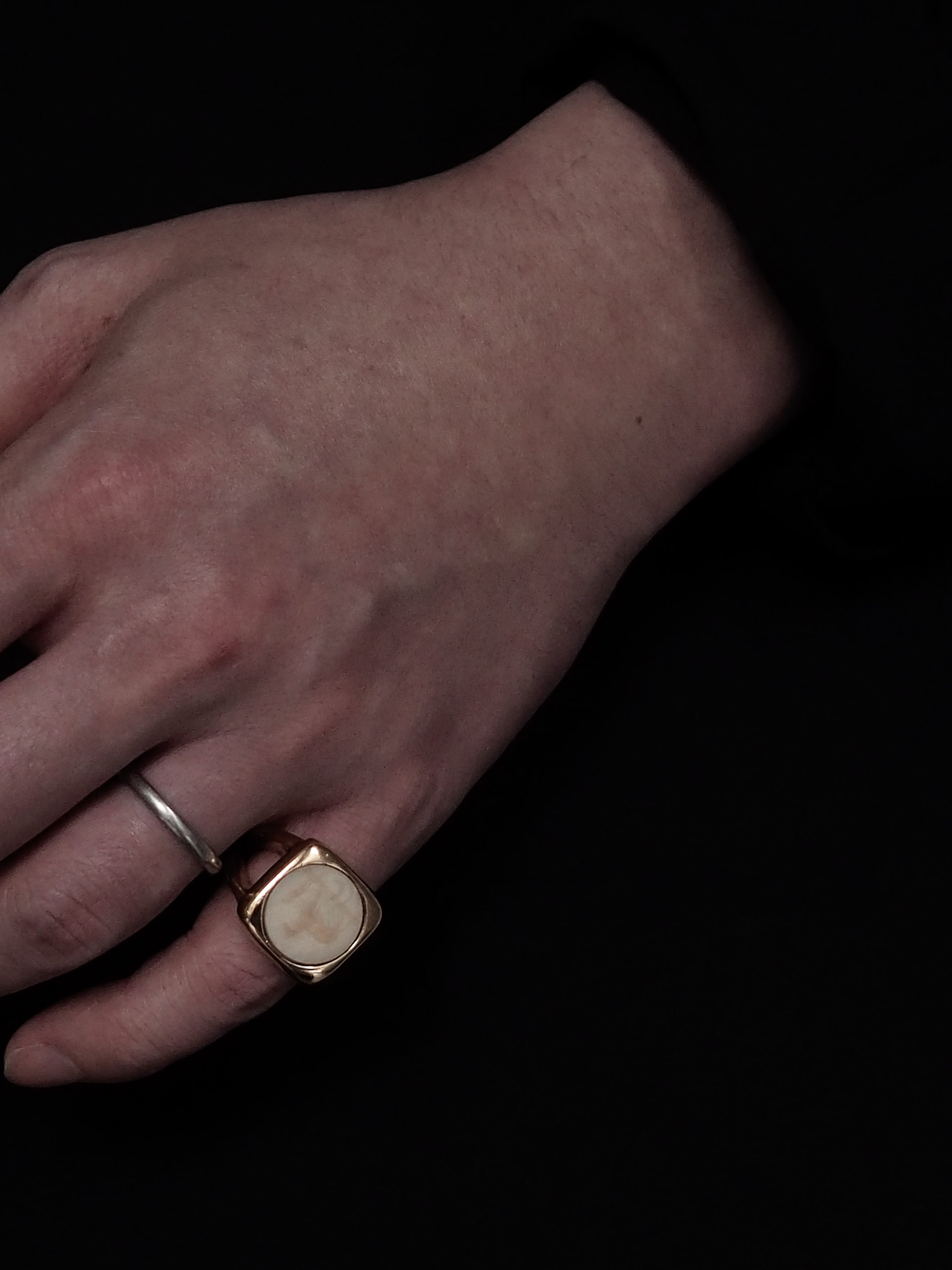 HERMÈS "Corozo" Ring