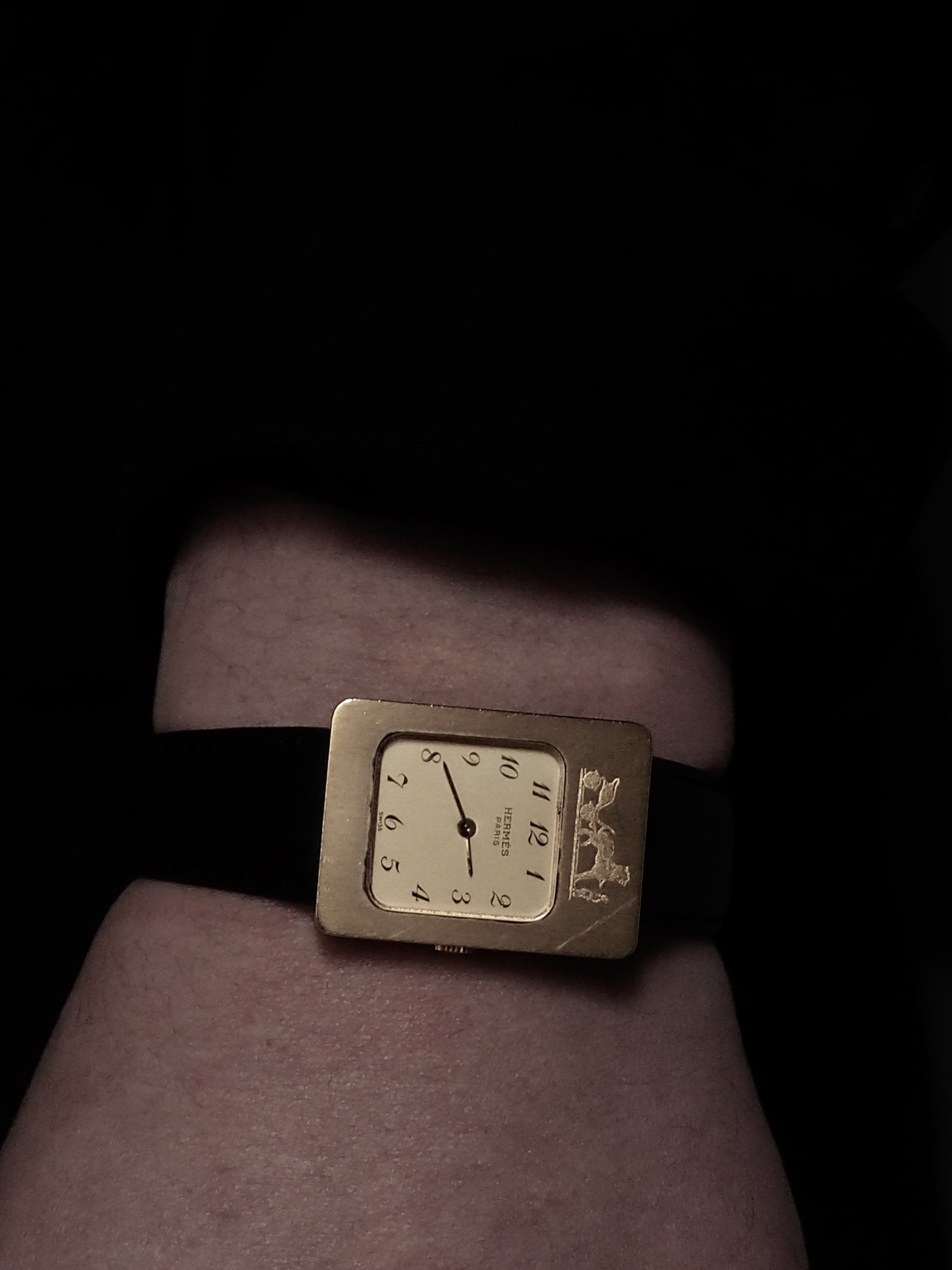 HERMÈS Carréche Watch