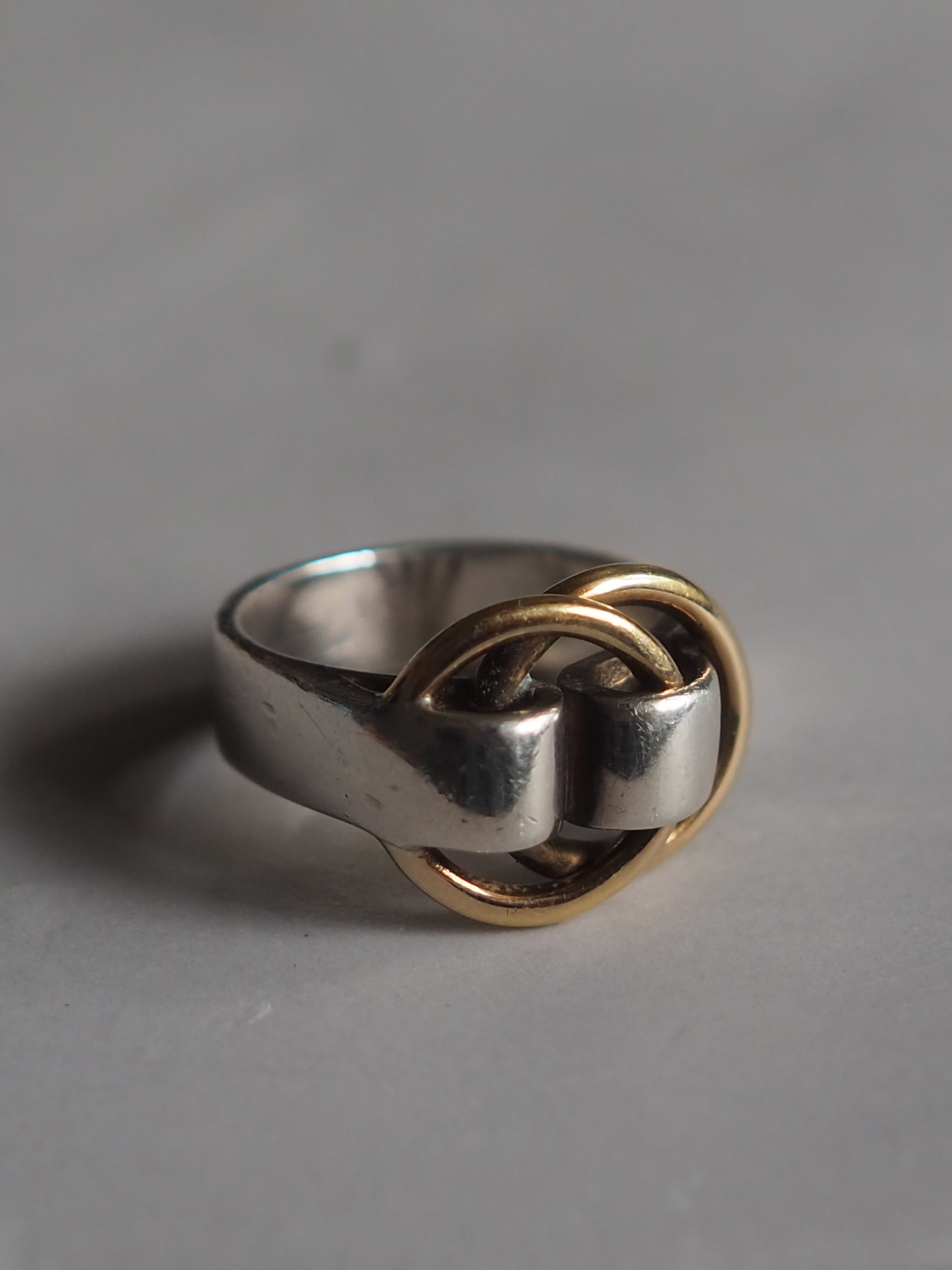 HERMÈS “Deux Anneaux” Ring