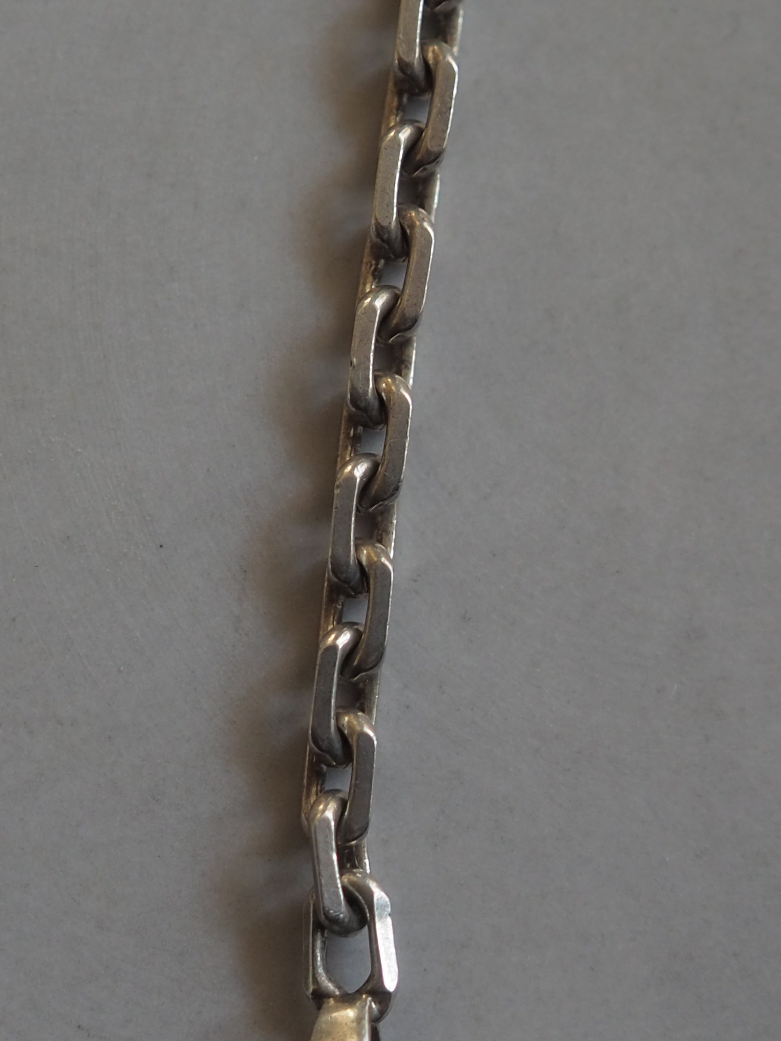 HERMÈS Etrier Key Charm