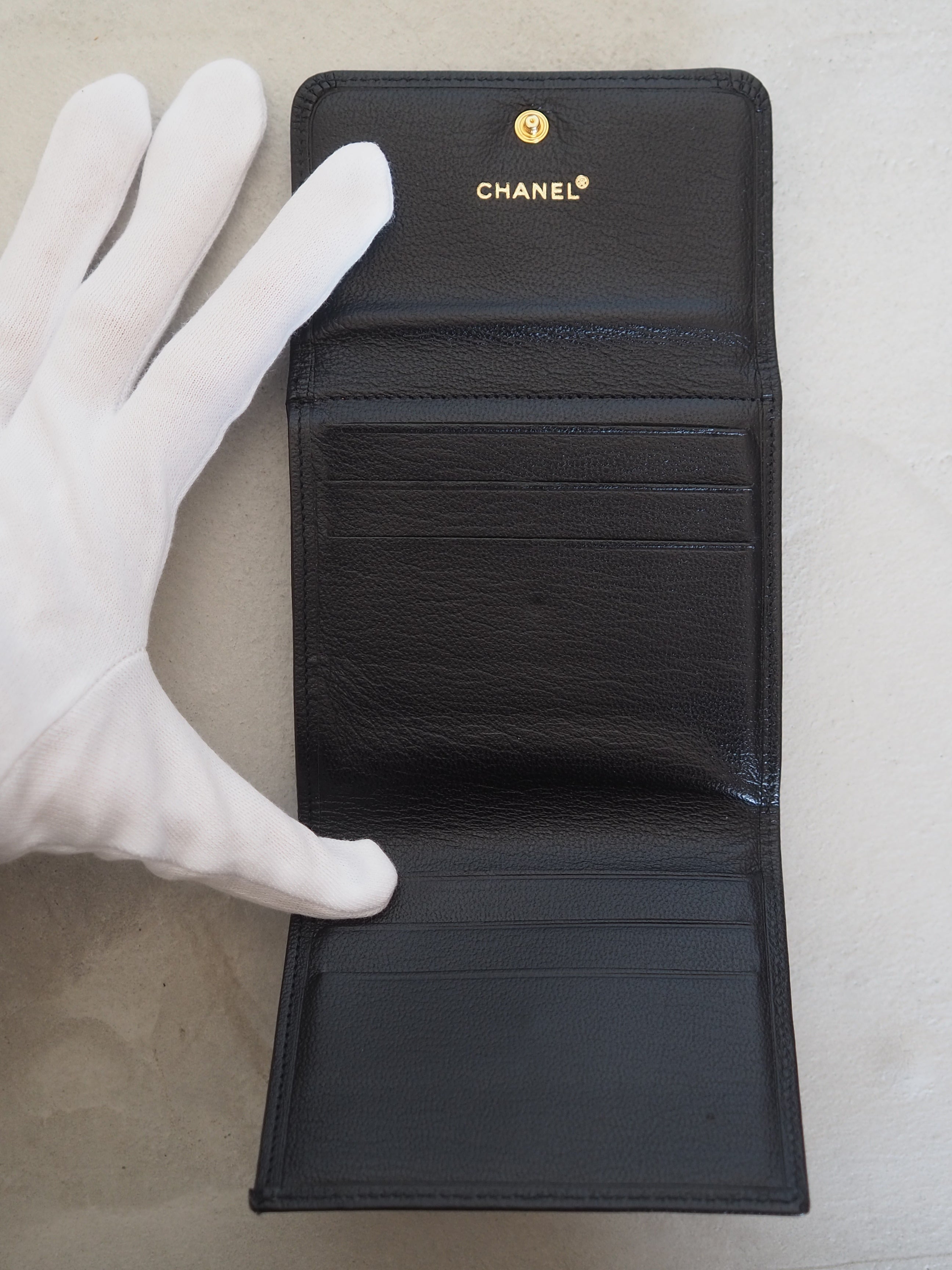 CHANEL Coco Button Compact Wallet