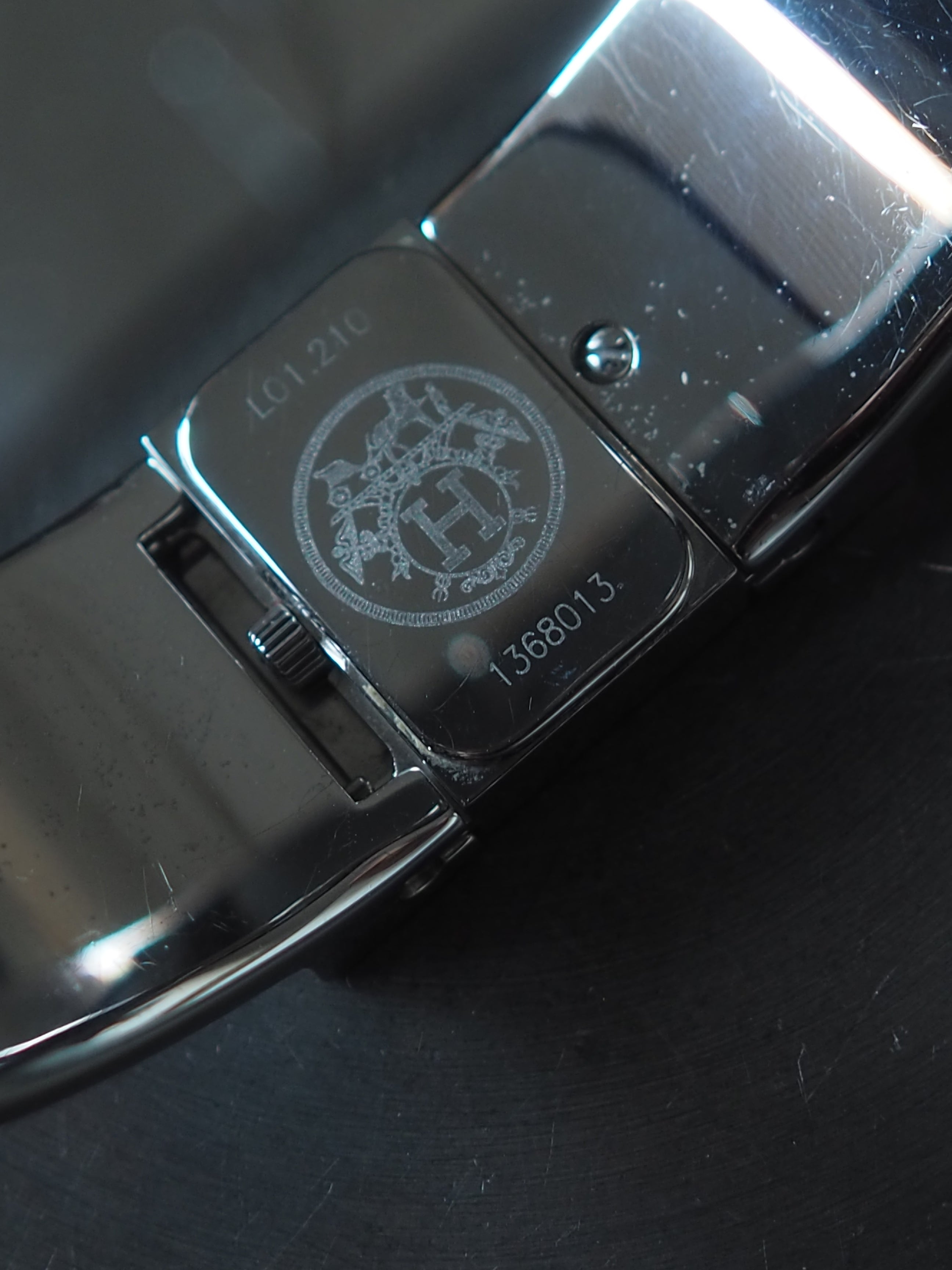 HERMES Location Wood Bangle Watch