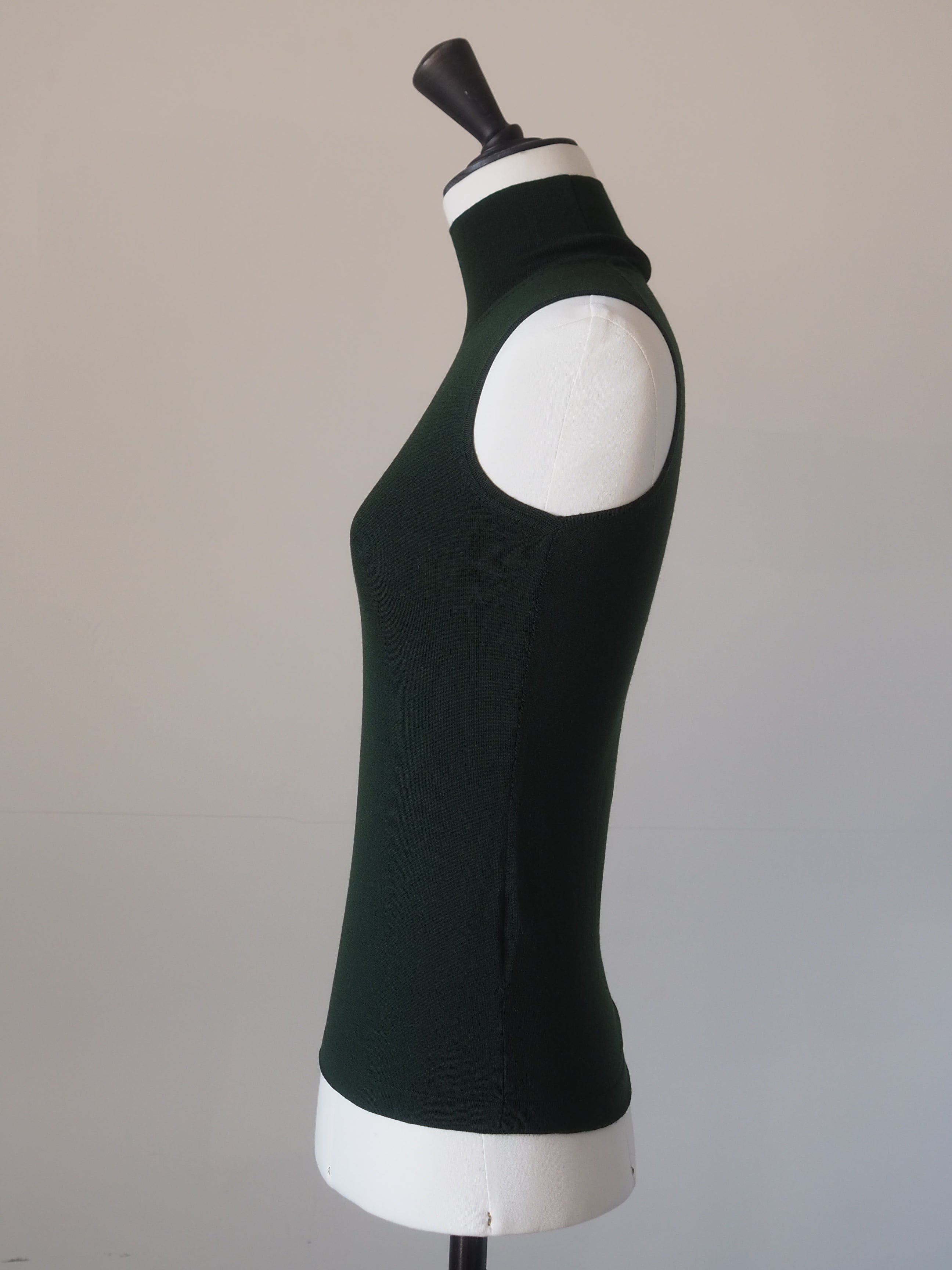 HERMÈS Wool High Neck Sleeveless Knit