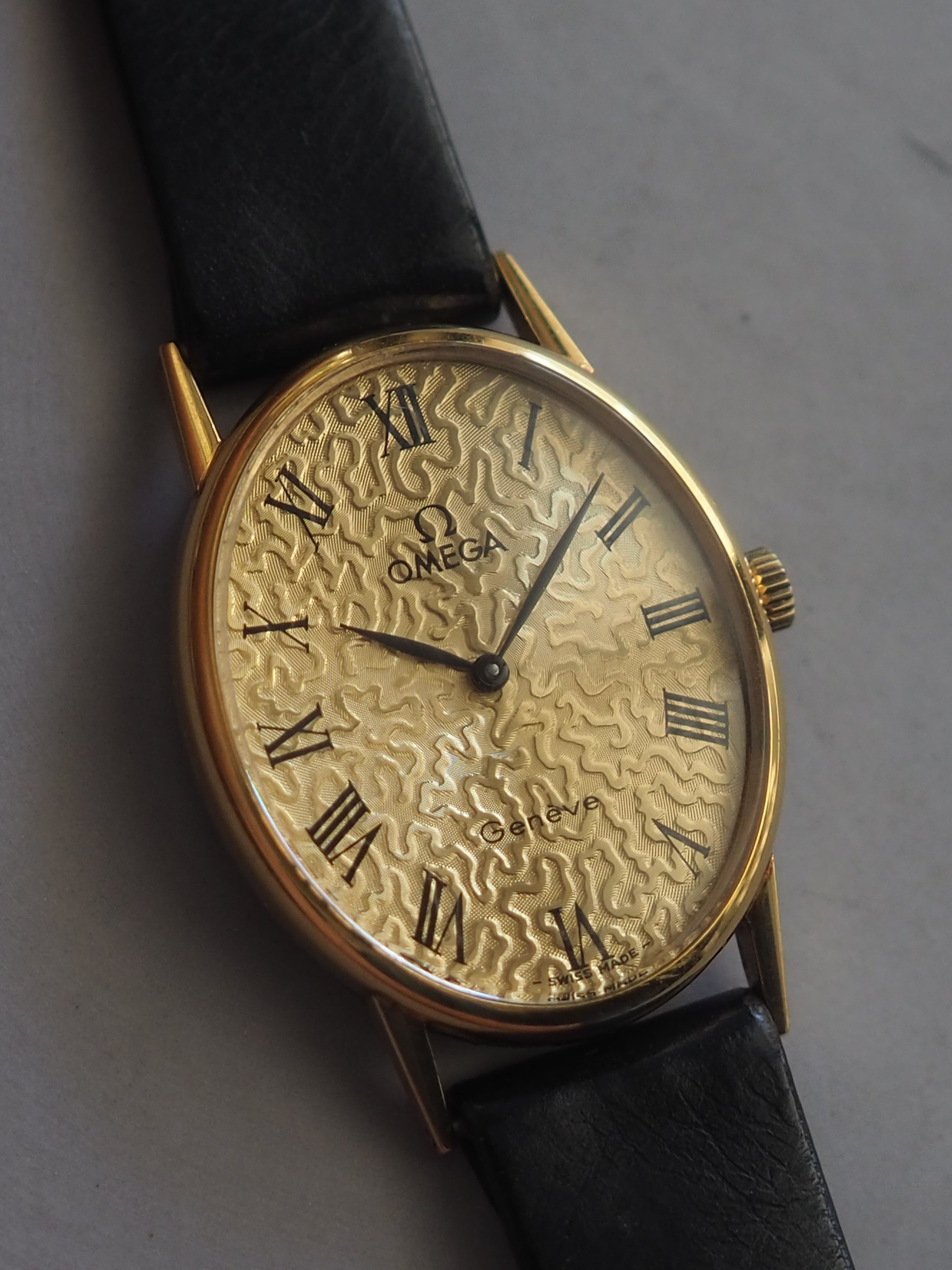 OMEGA Genève Textured Dial Watch