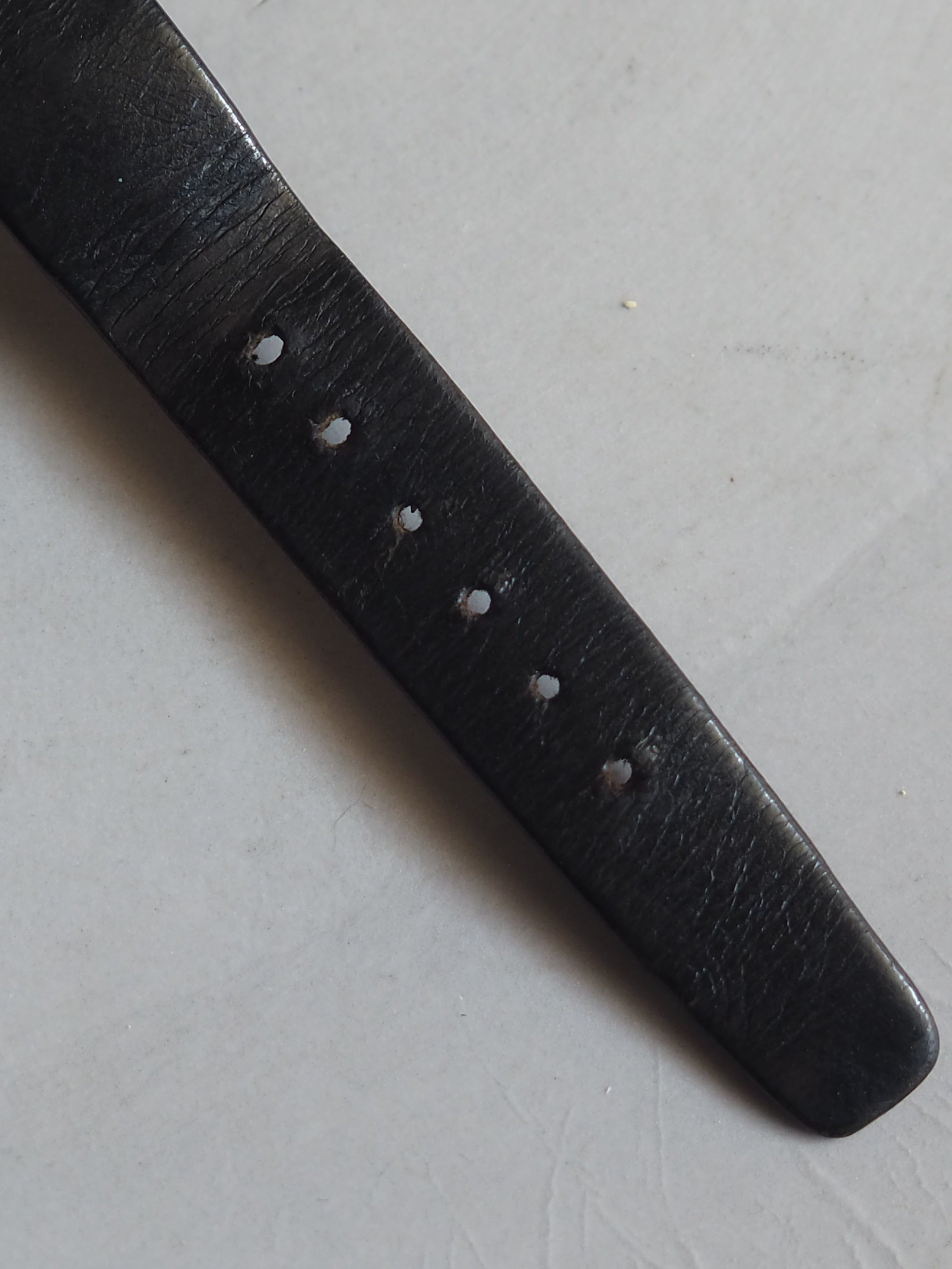 OMEGA Genève Textured Dial Watch