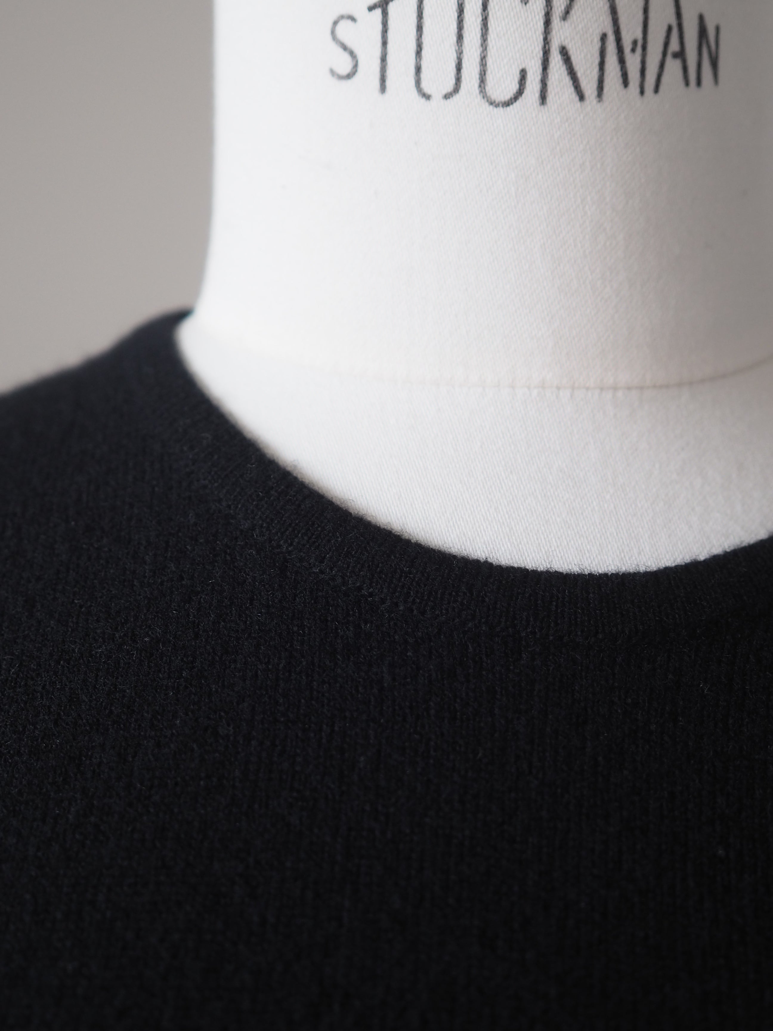HERMÈS Kelly Padlock Cashmere Sleeveless Knit