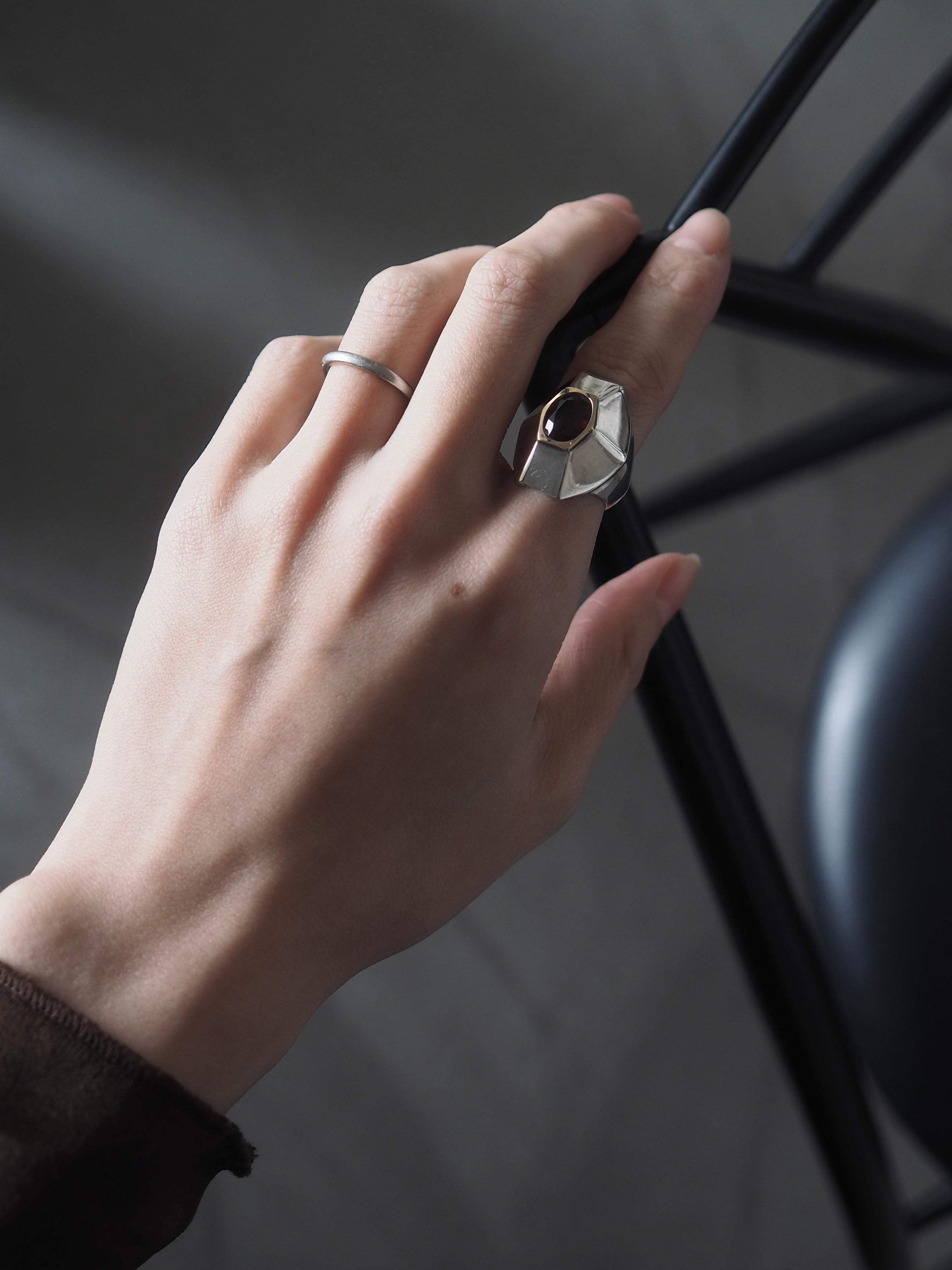 HERMÈS Garnet Sculptural Signet Ring