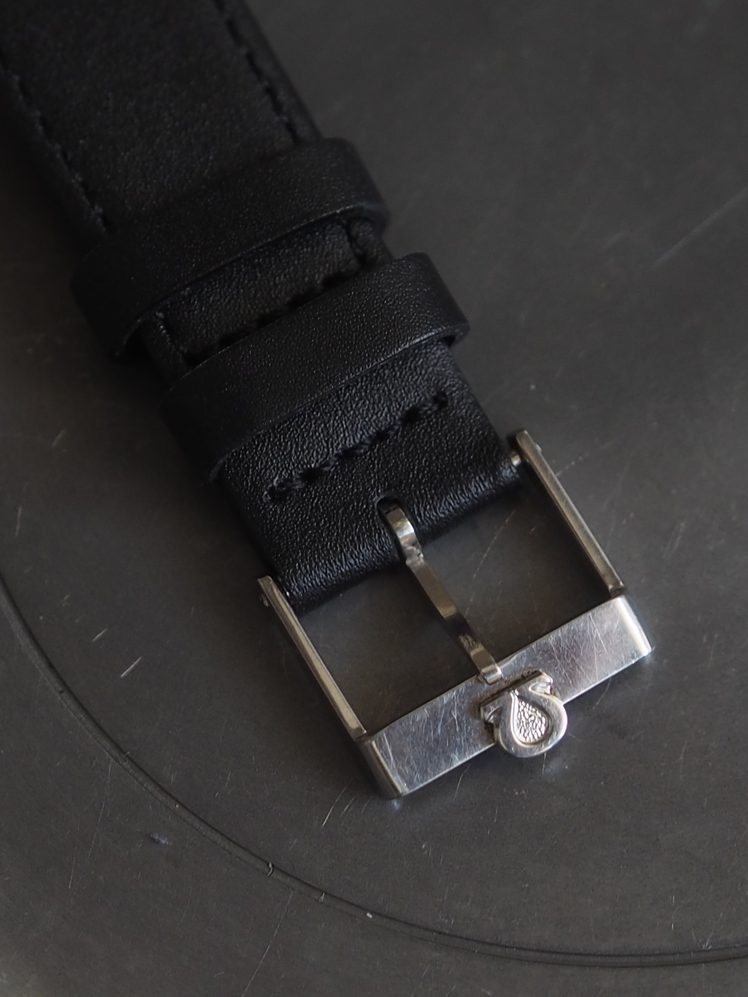 OMEGA Genève Rectangular Watch