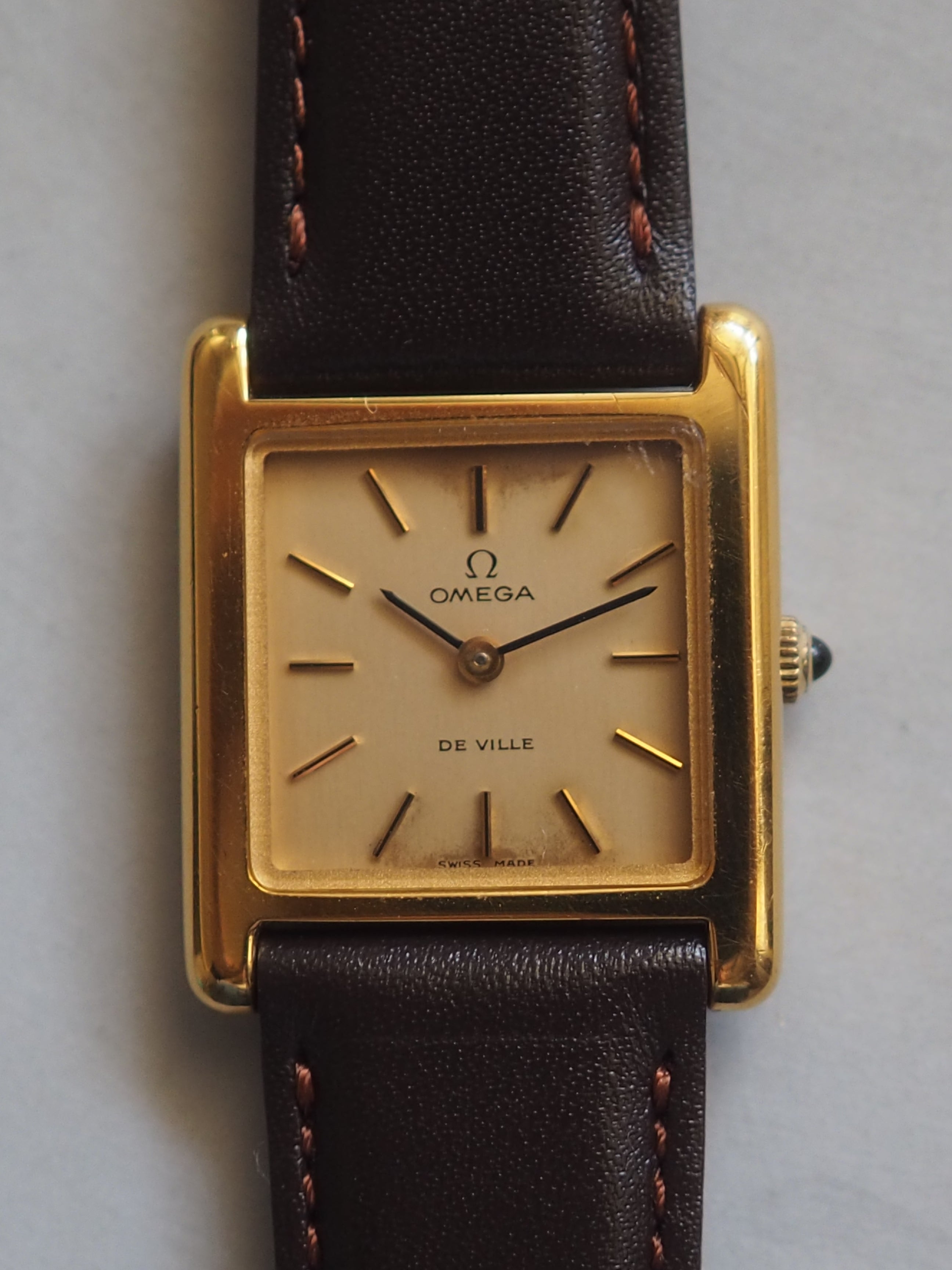 OMEGA DE VILLE Square Watch