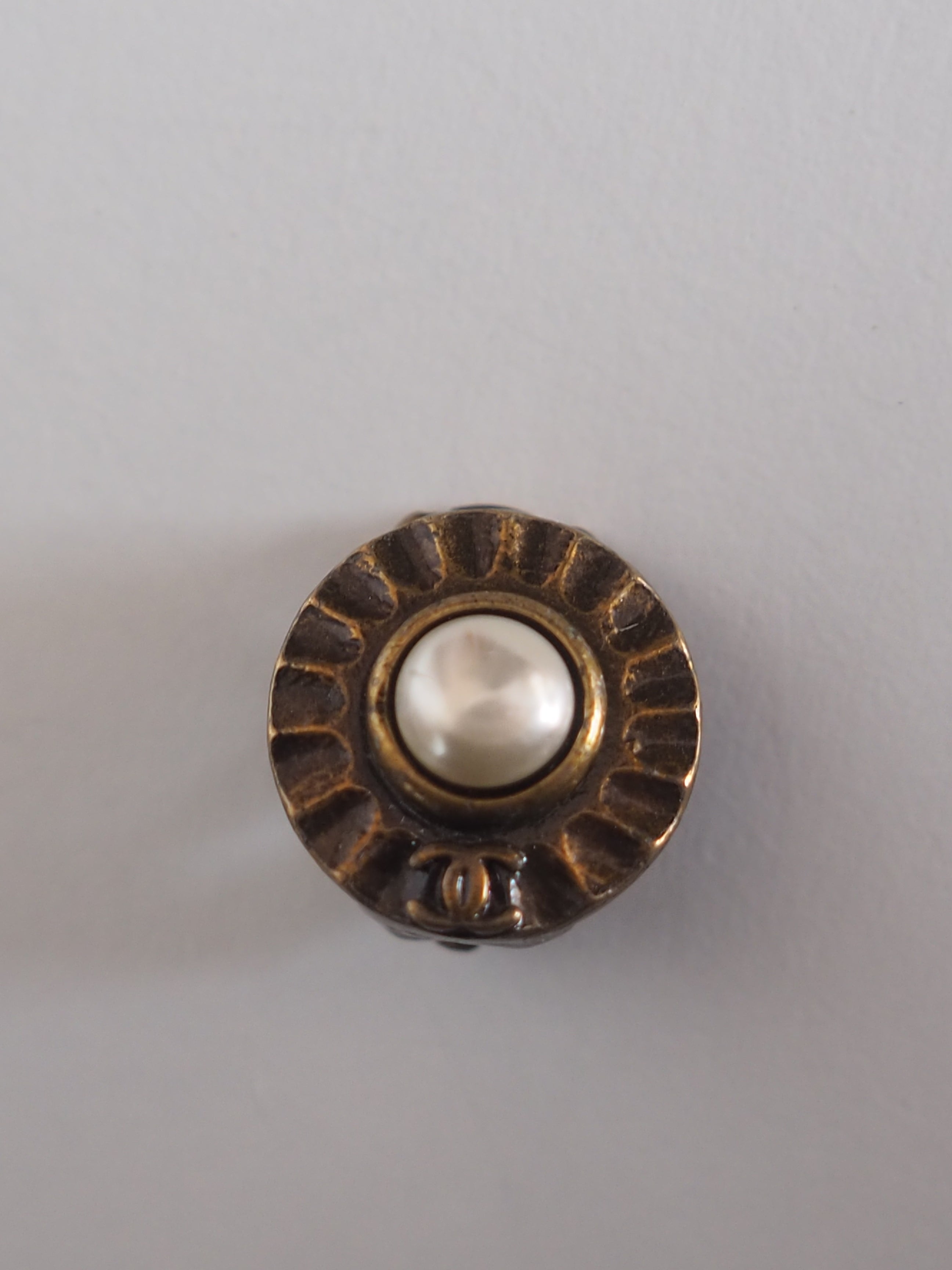 CHANEL COCO Pearl Earrings