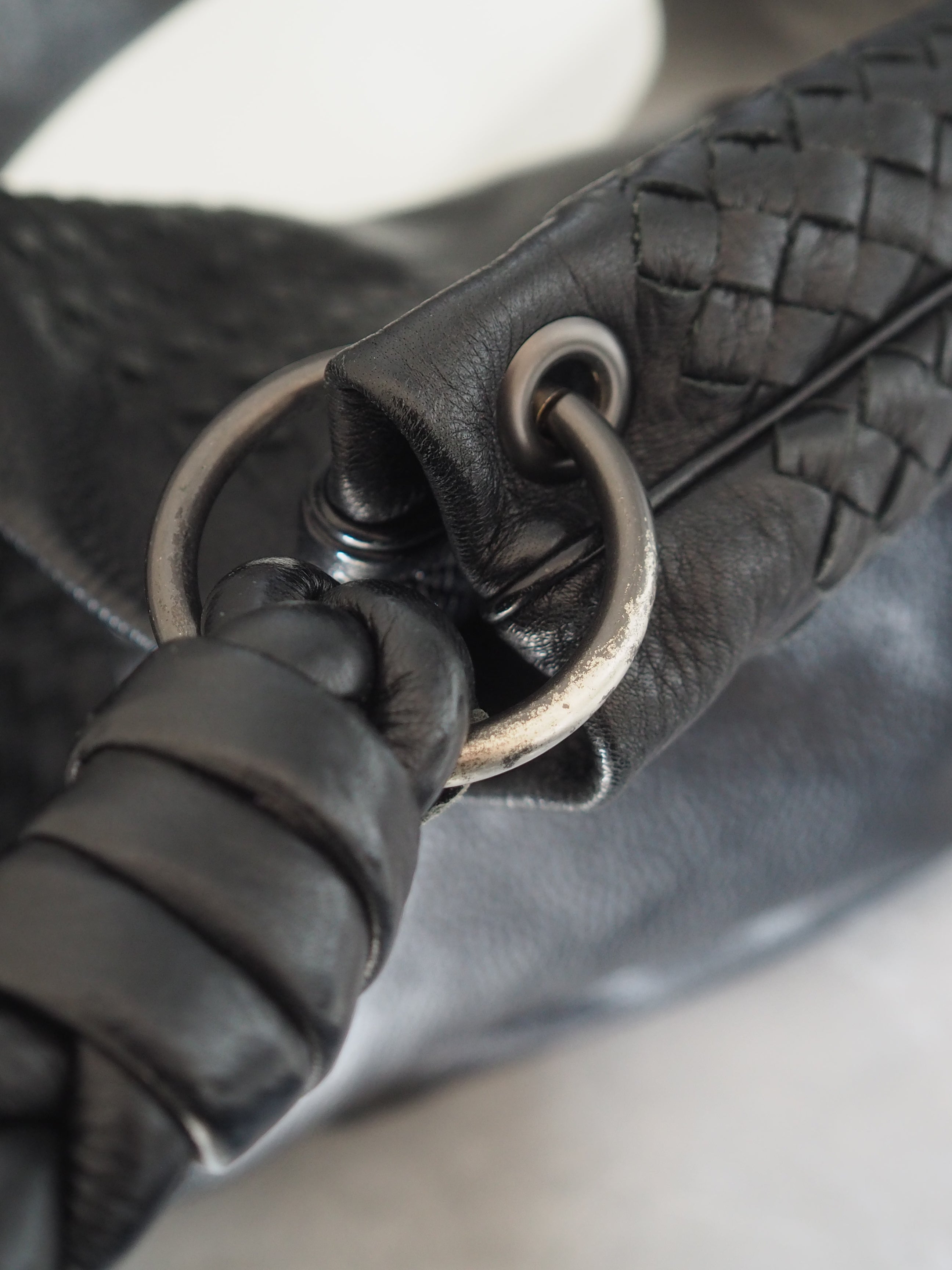 BOTTEGA VENETA Intrechart Shoulder bag