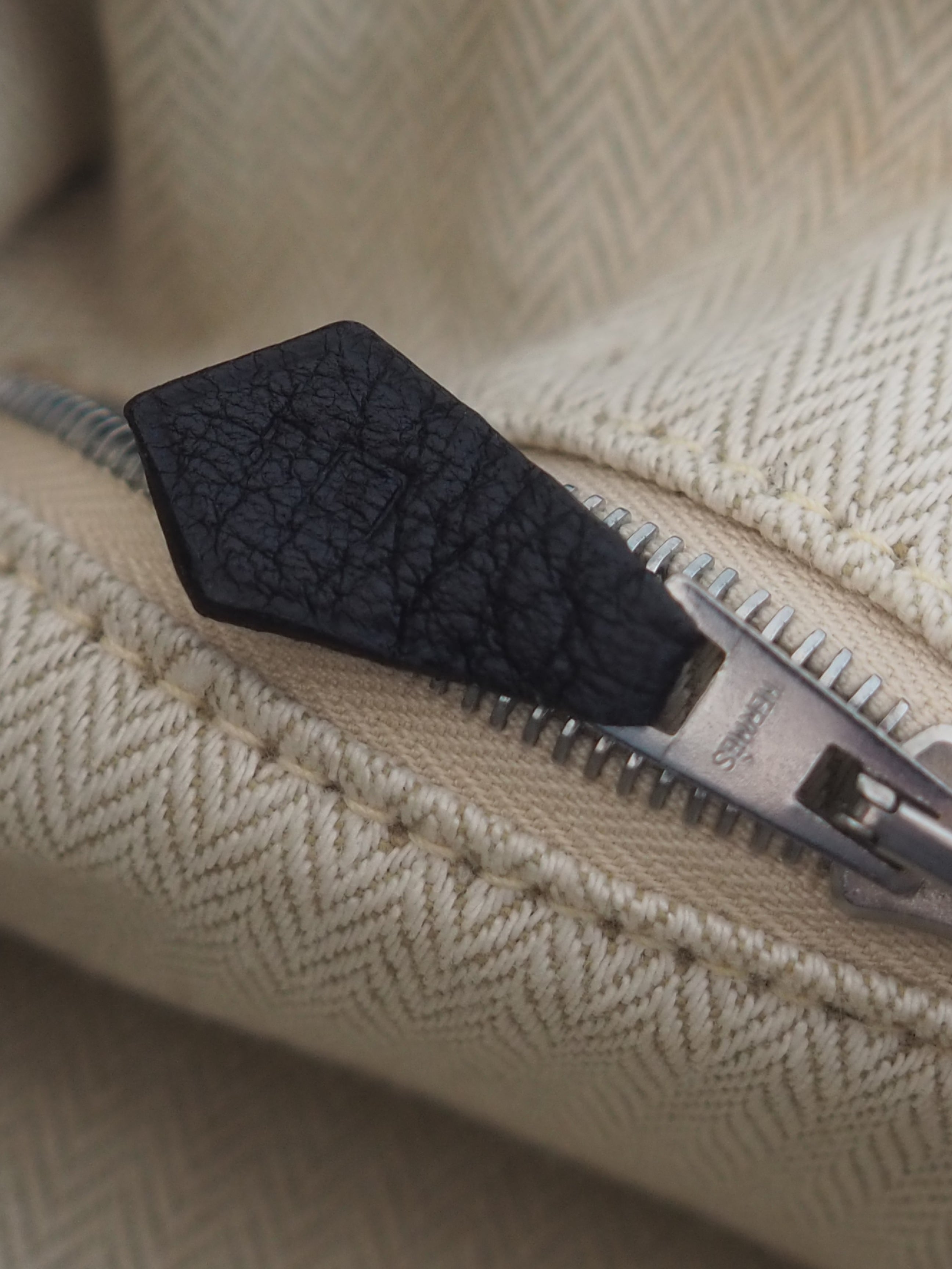 HERMÈS Gao Hobo Bag