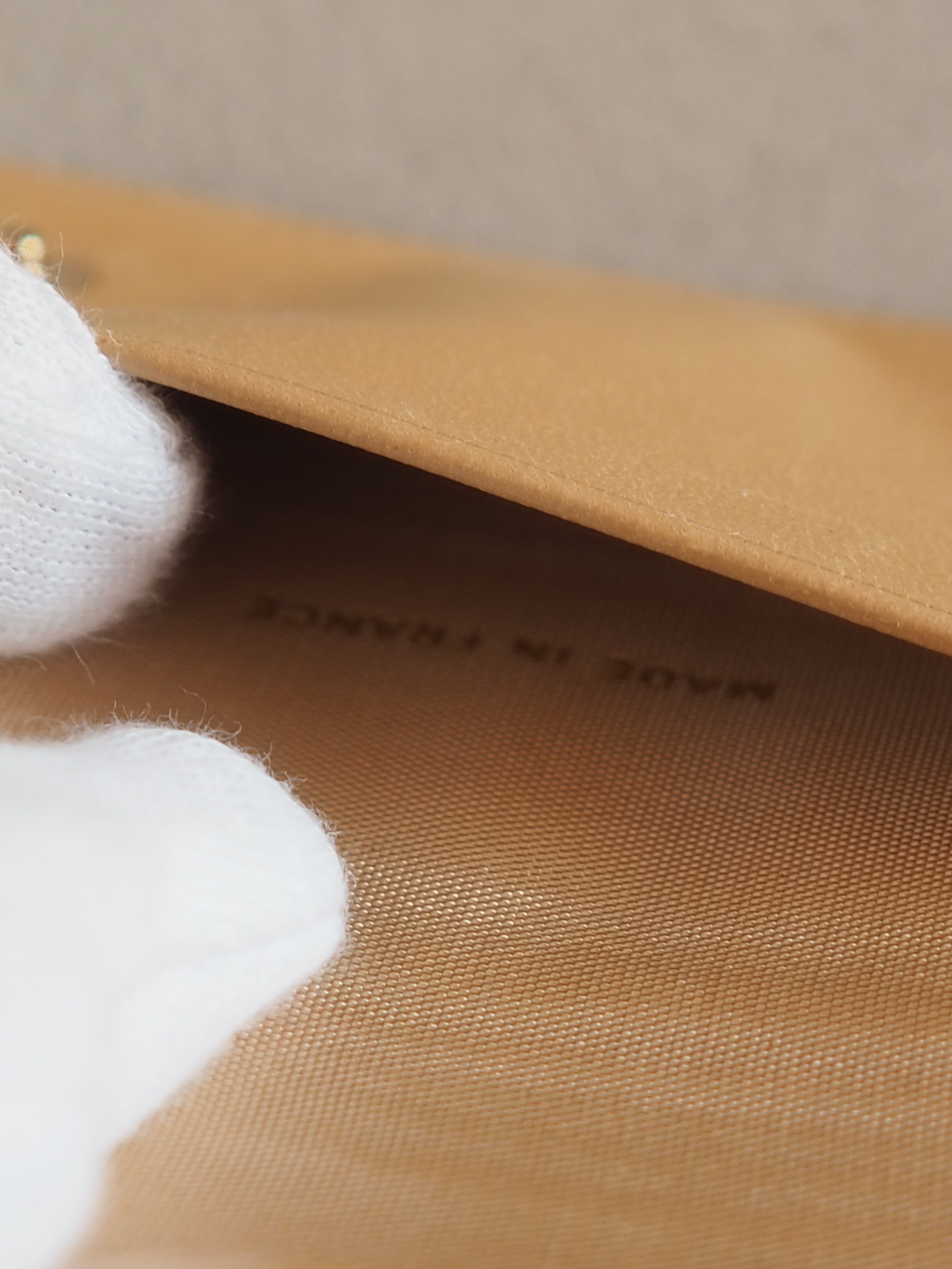 CHANEL COCO key case