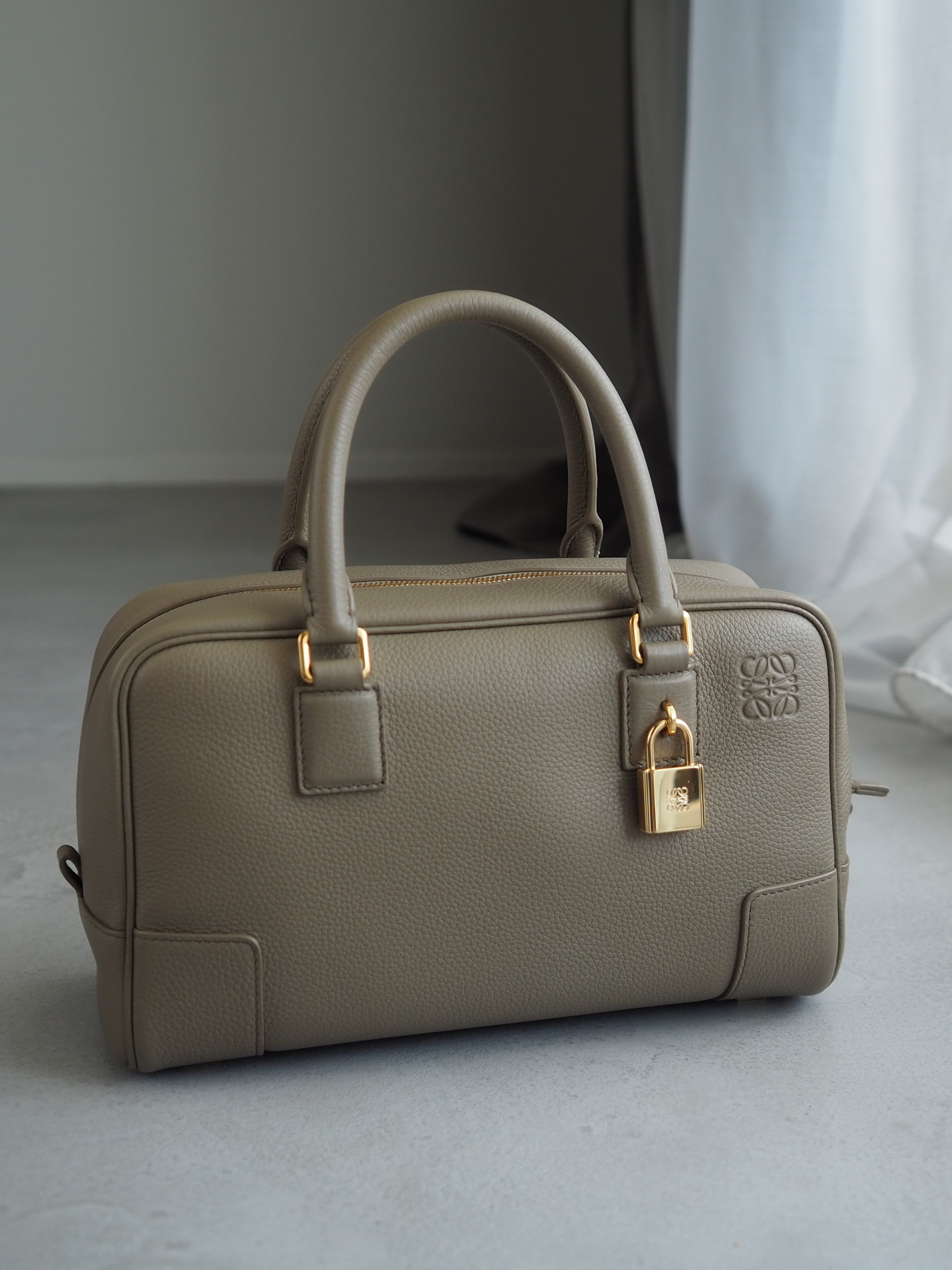 LOEWE Amazona 23 Mini Boston bag