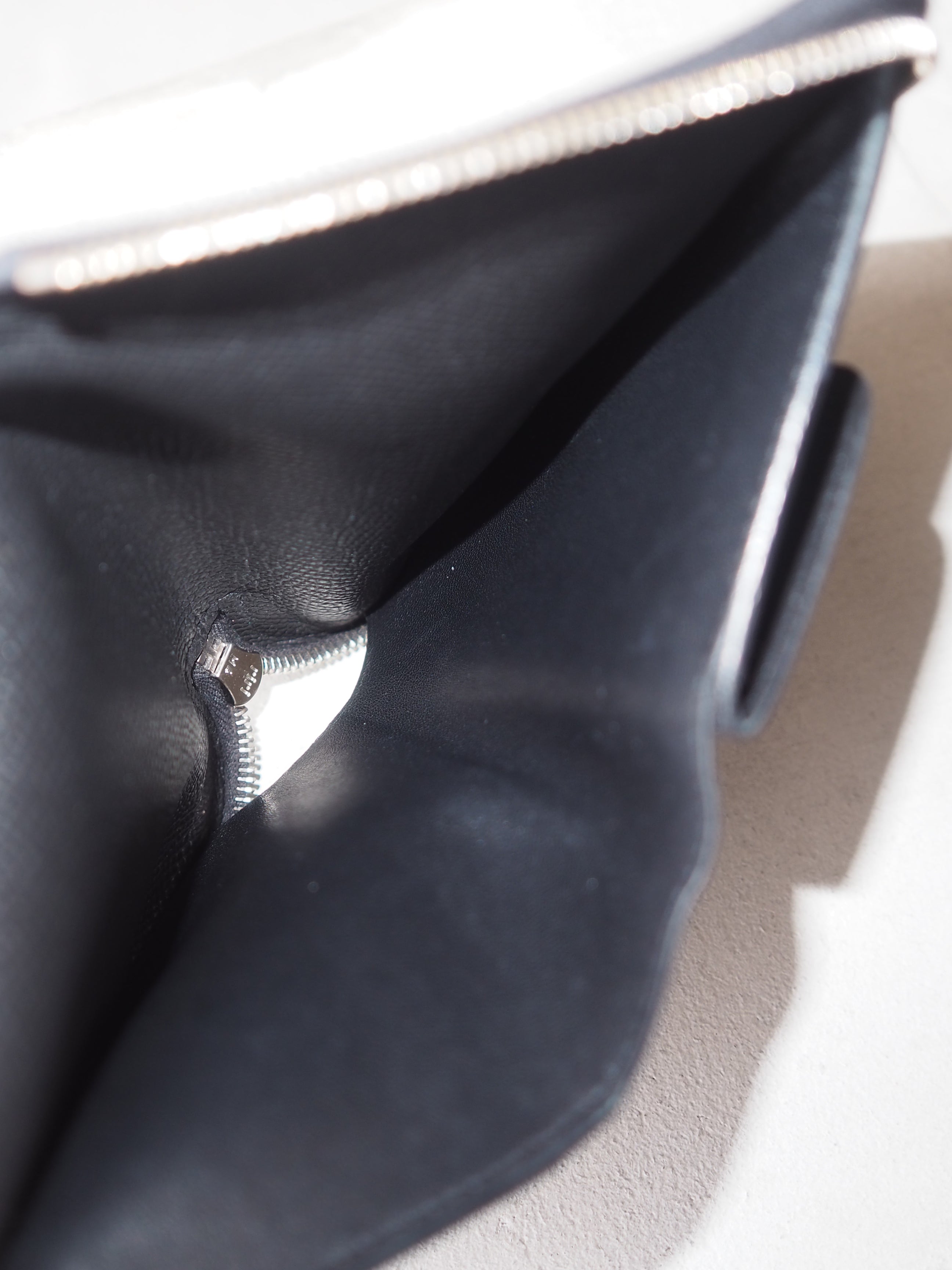 HERMÈS Azap Vertical Wallet