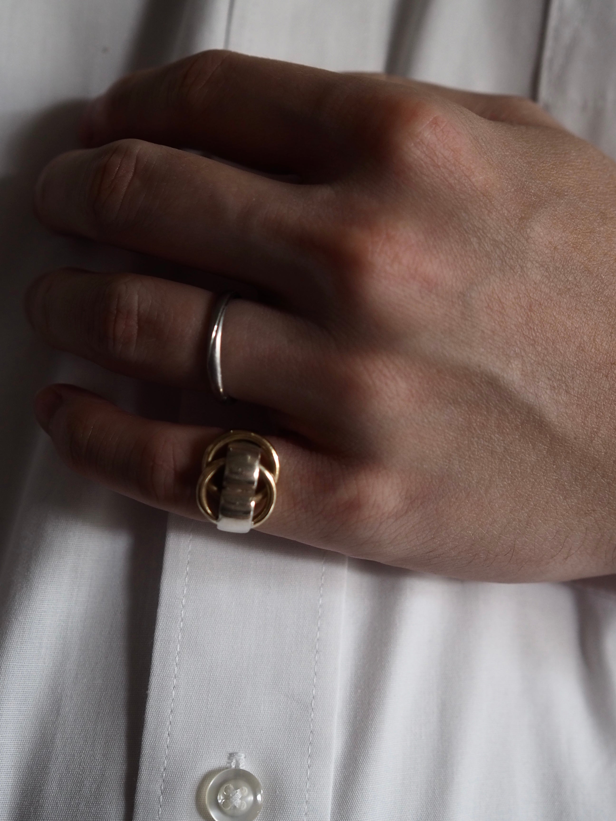 HERMÈS “Deux Anneaux” Ring