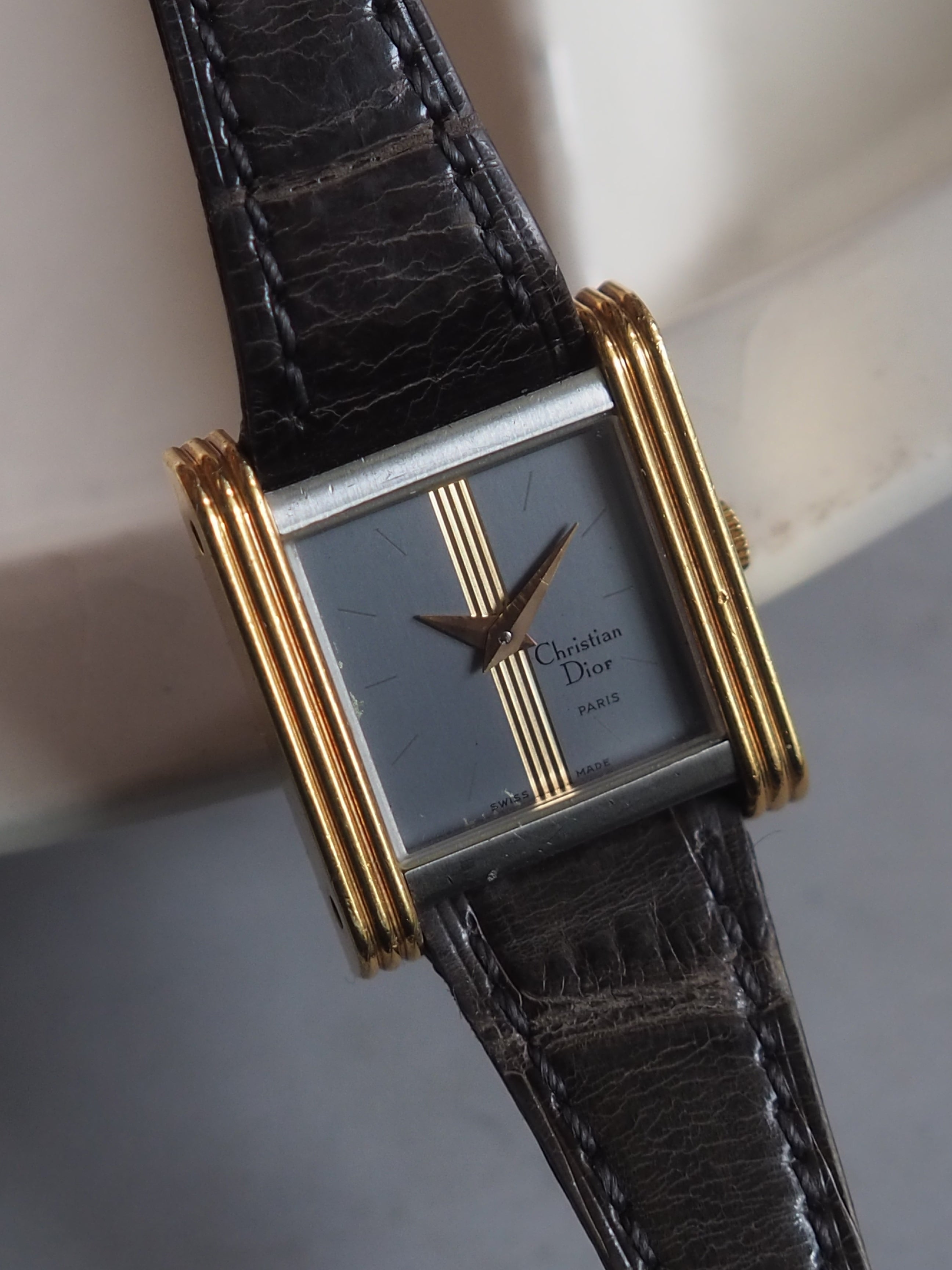 Christian Dior Square Watch YG750