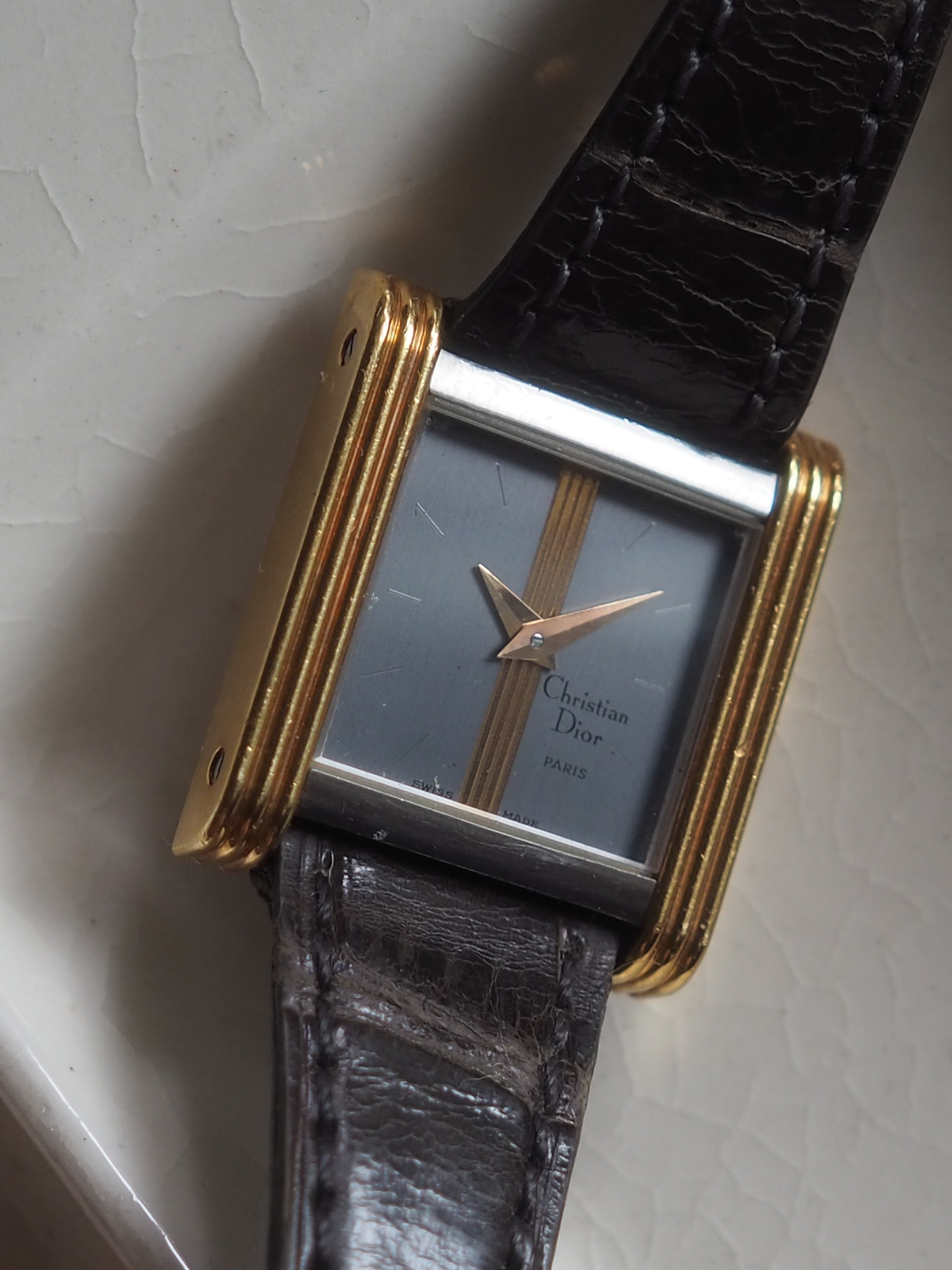 Christian Dior Square Watch YG750