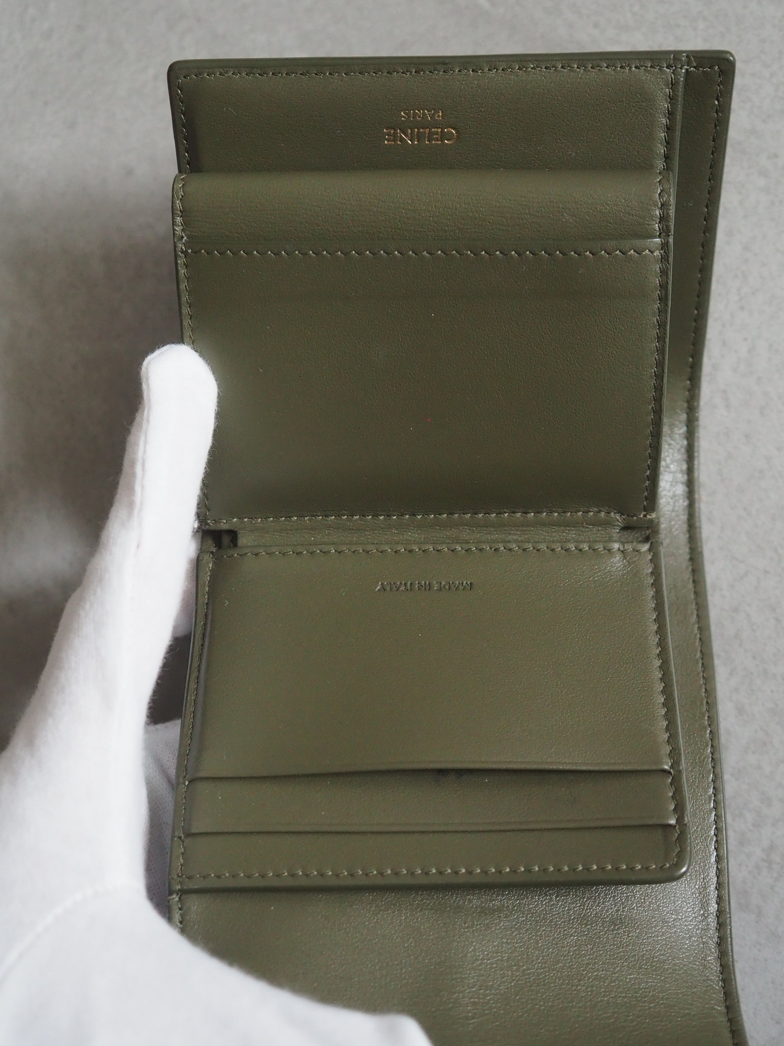 CELINE 16 Seize Compact Wallet
