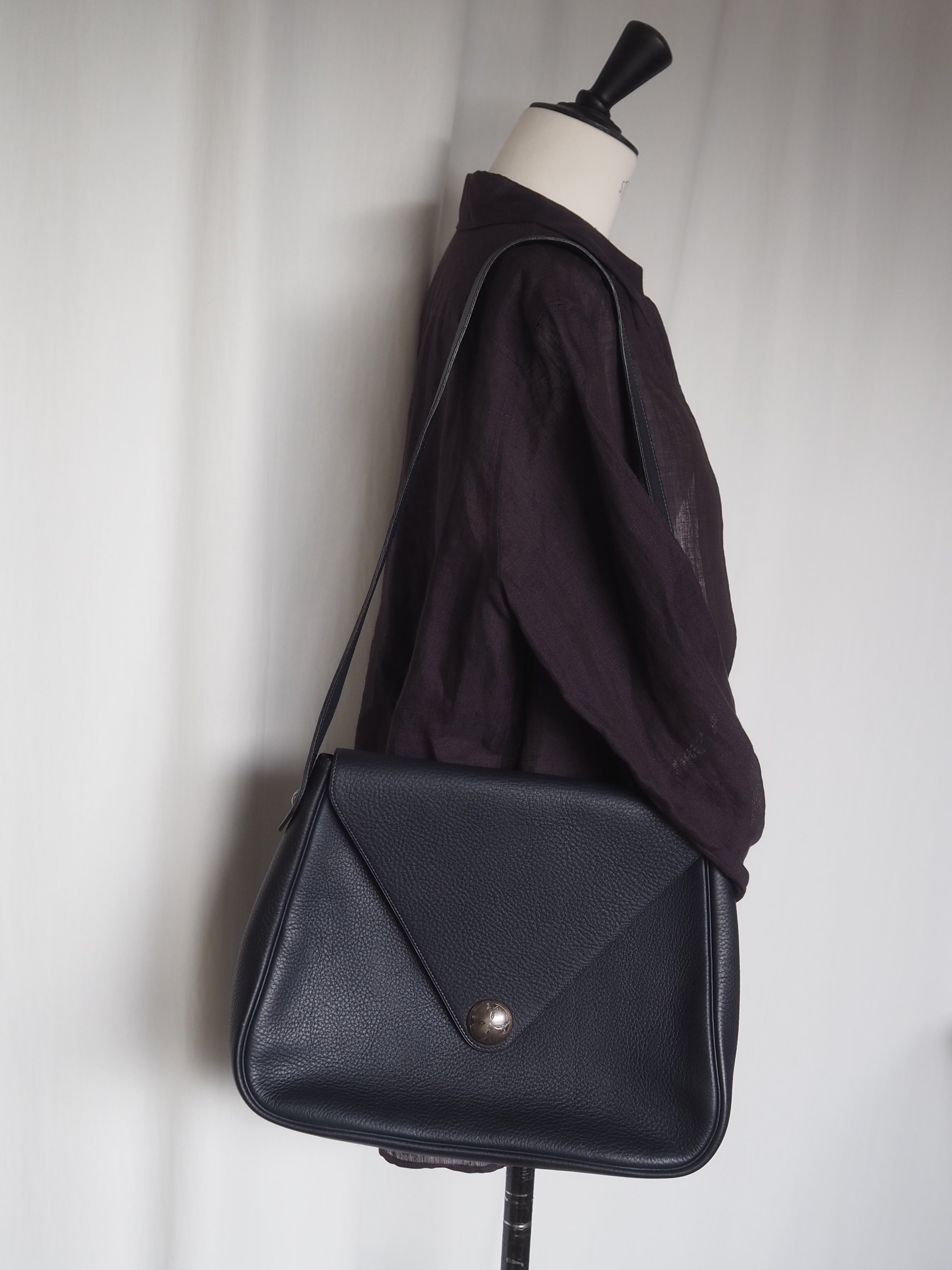 HERMÈS Christine Touareg Shoulder Bag
