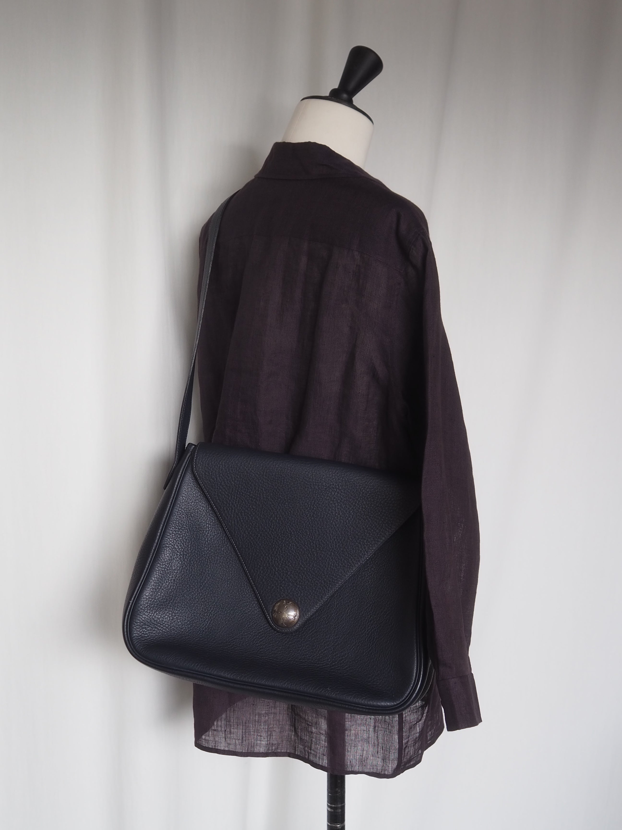 HERMÈS Christine Touareg Shoulder Bag