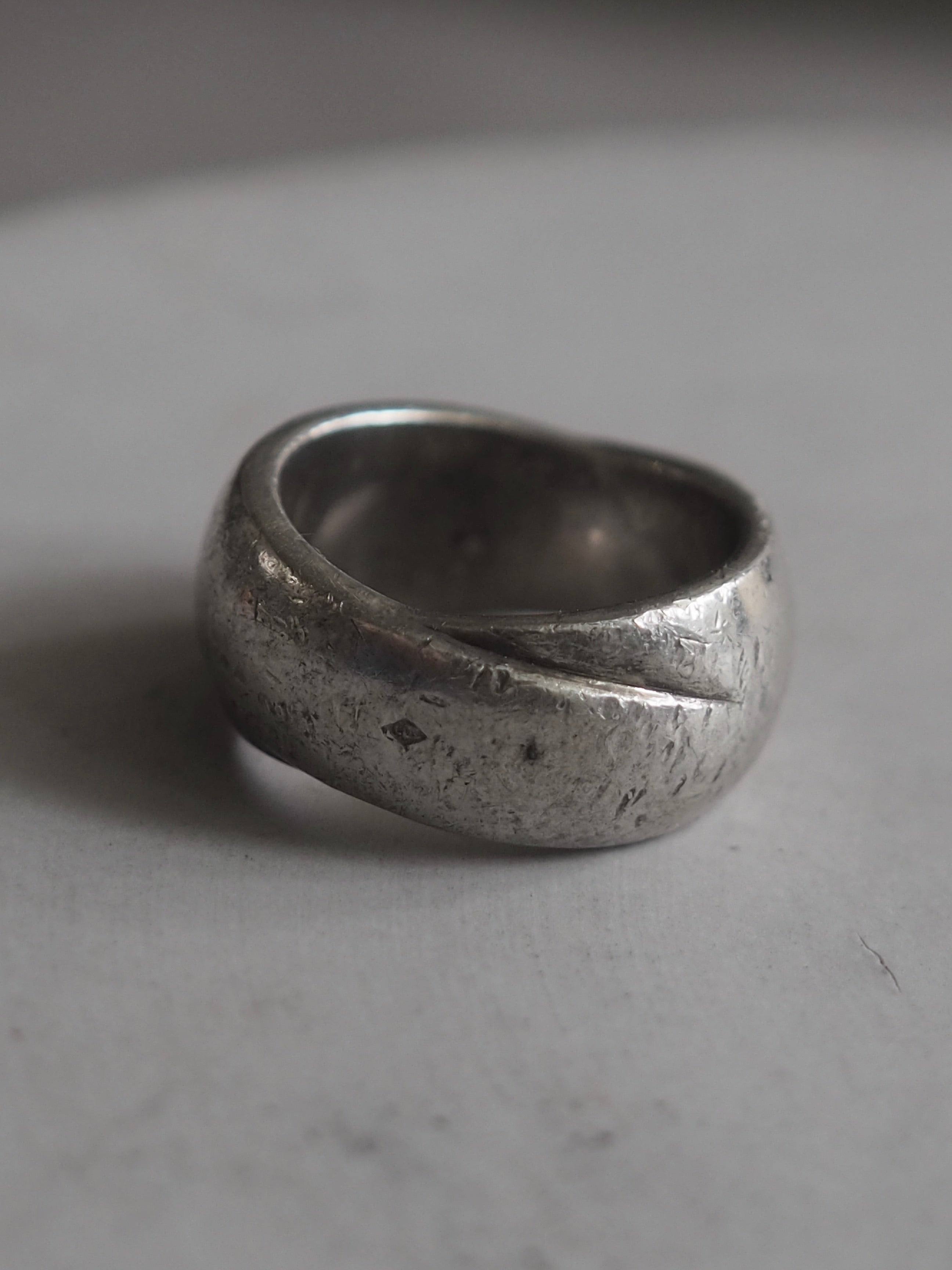 HERMÈS Sculptural Ring