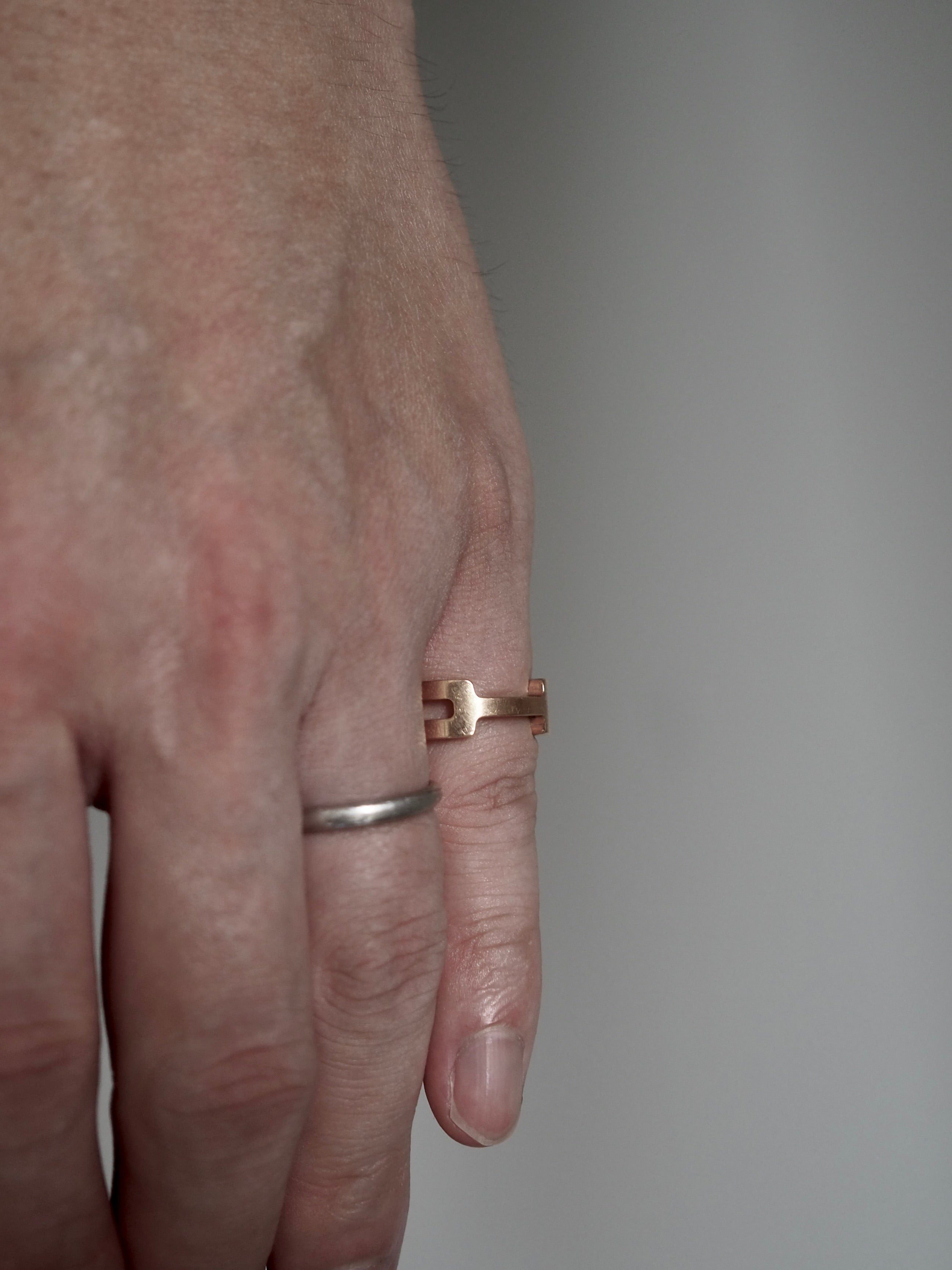 HERMÈS H Motif Ring PG