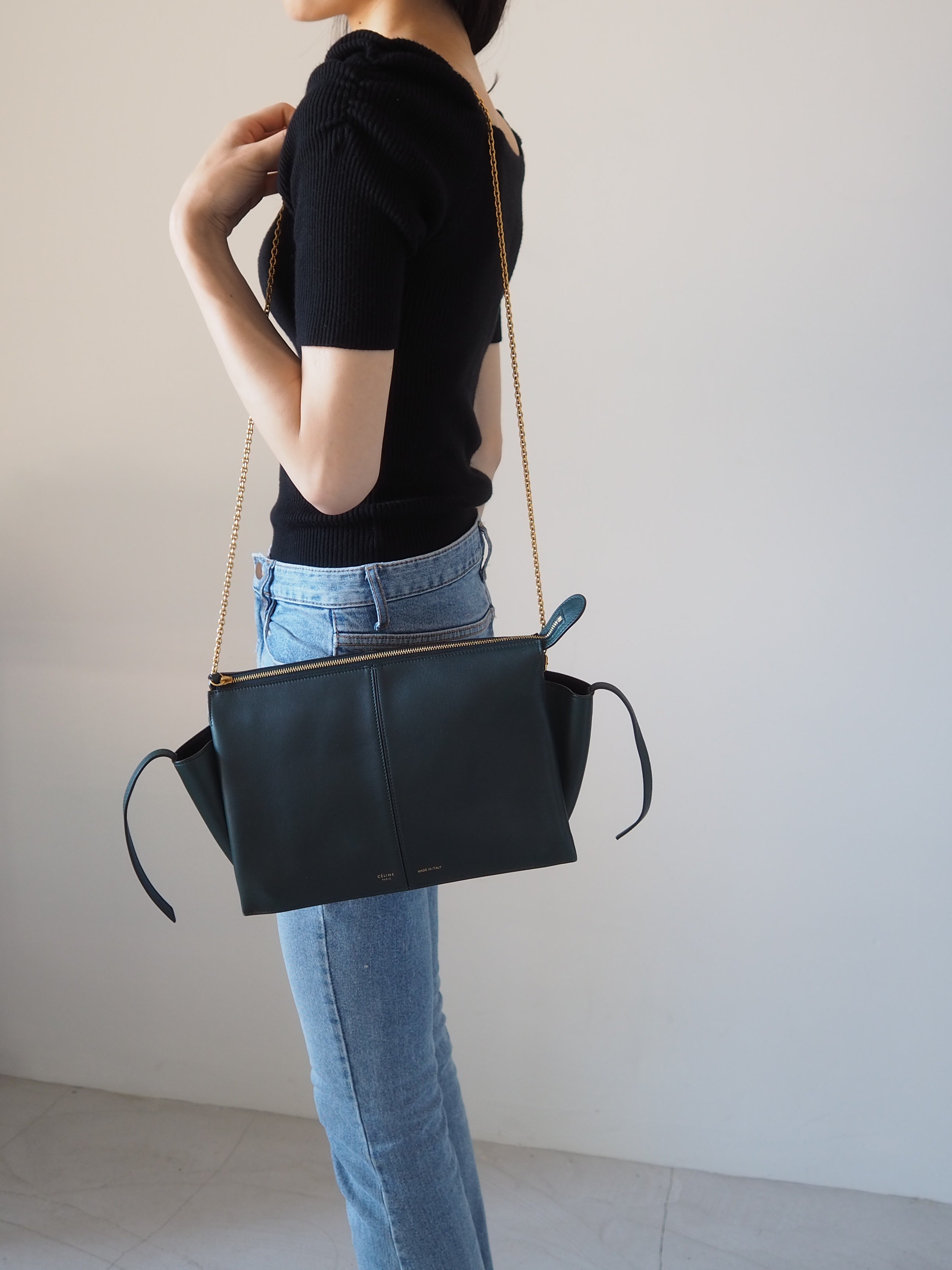 CÉLINE Tri-Fold Chain Shoulder Bag