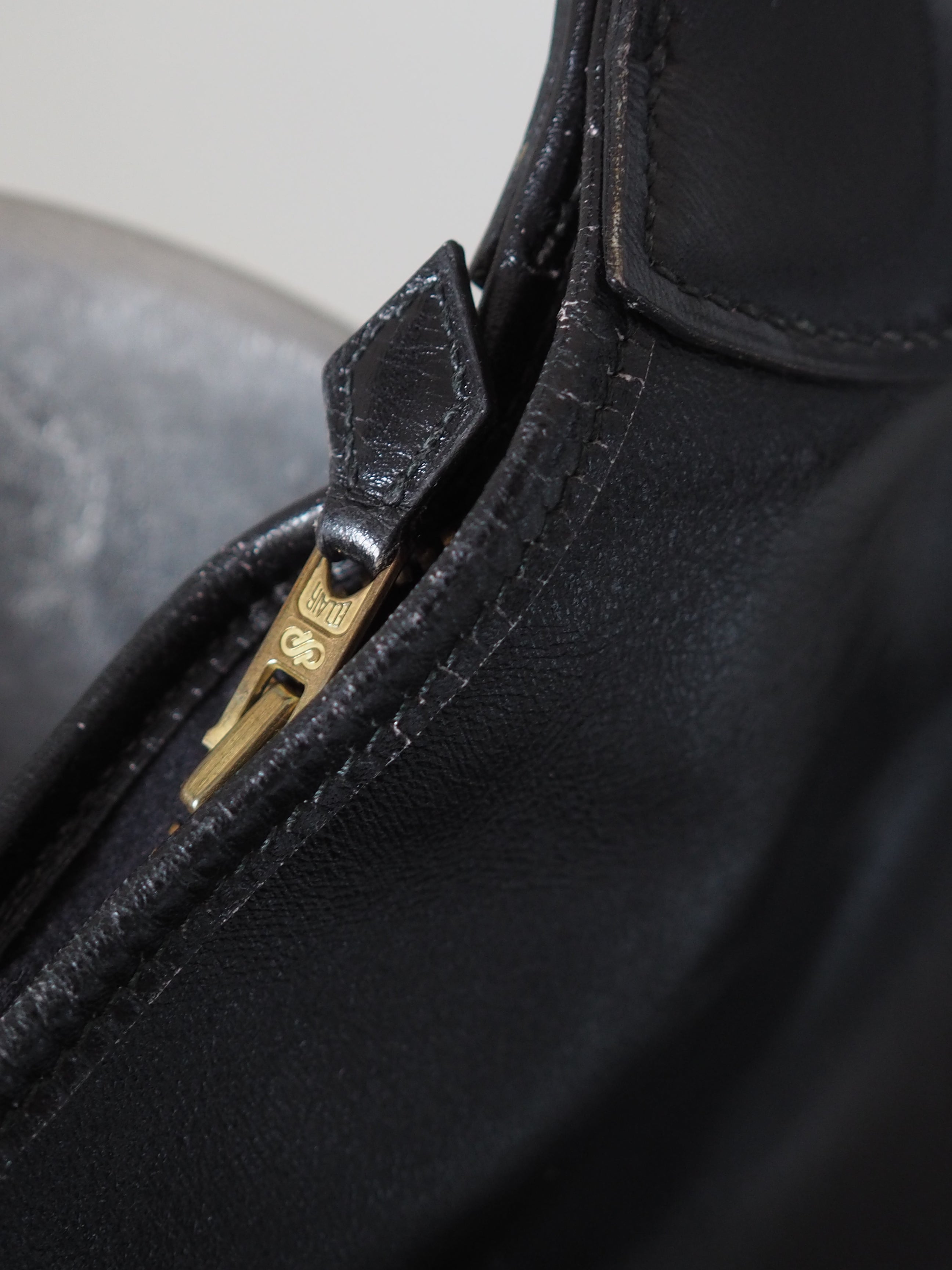 HERMÈS Trim 35 Shoulder Bag