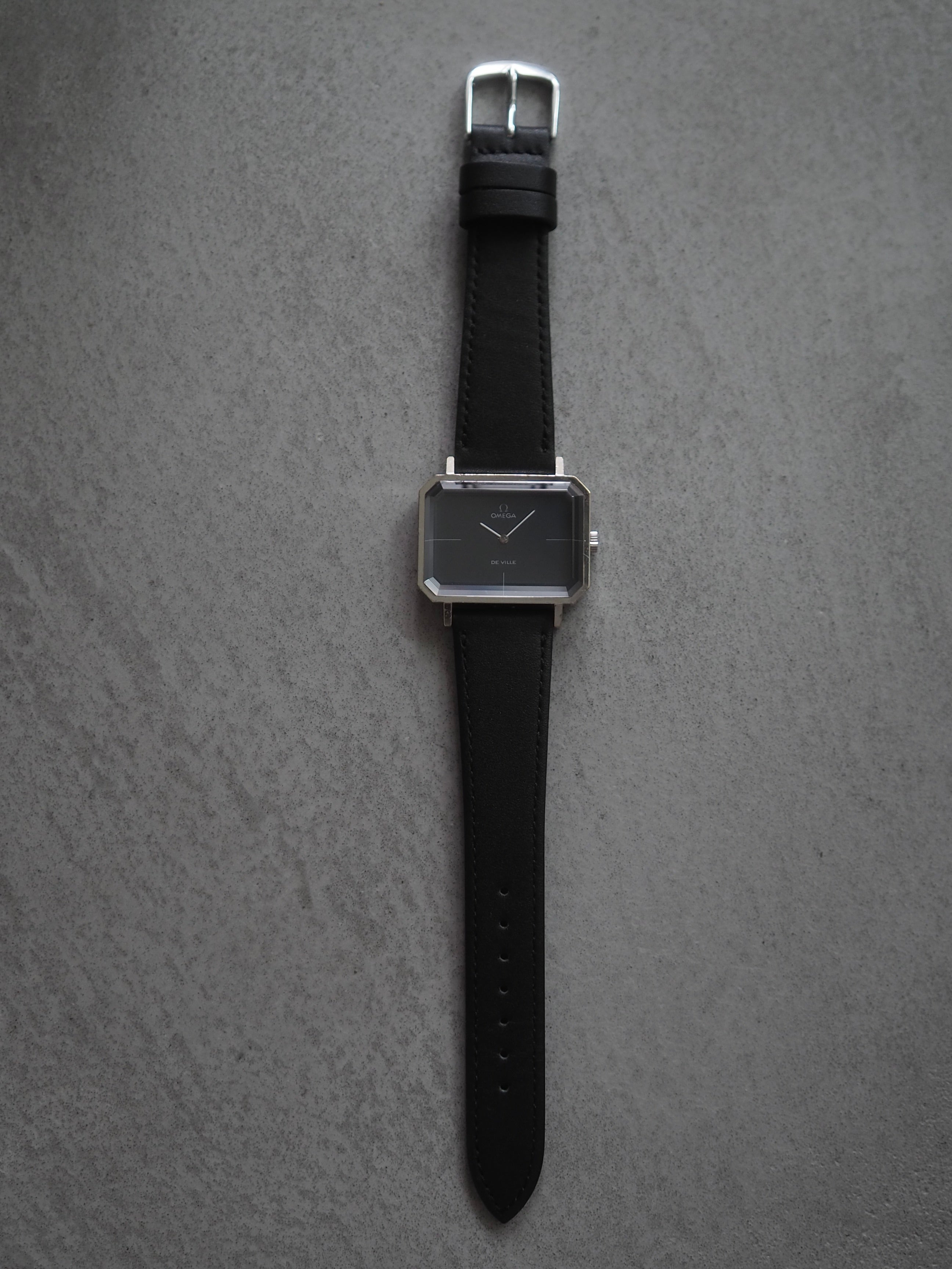 OMEGA Emerald Line Watch Steel Blue