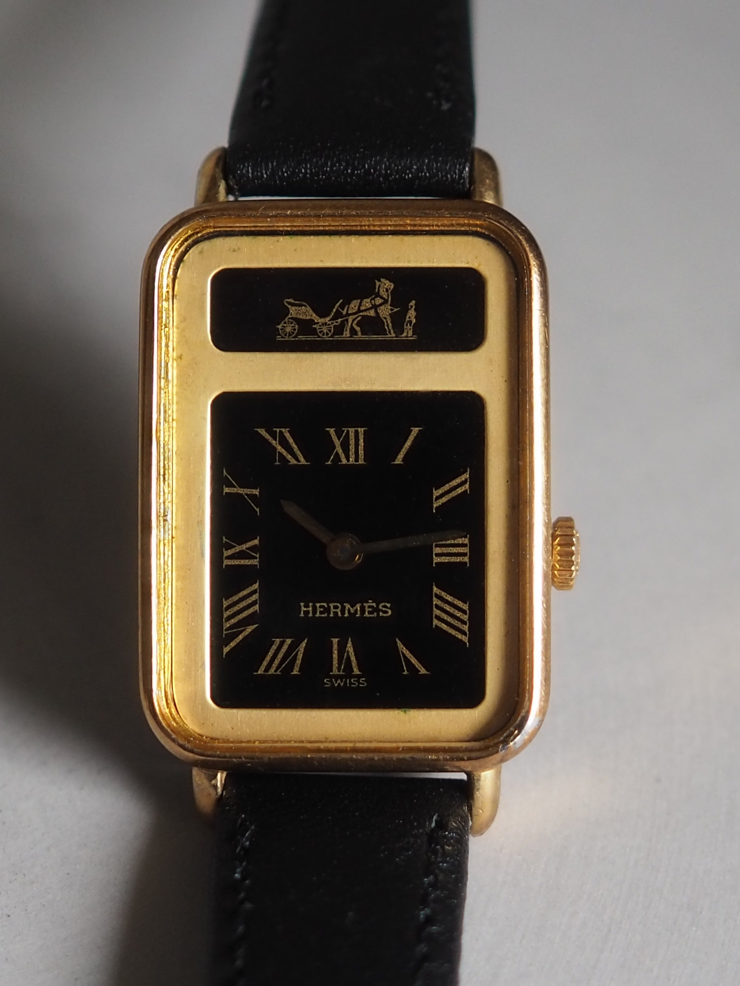 HERMÈS Carréche Watch
