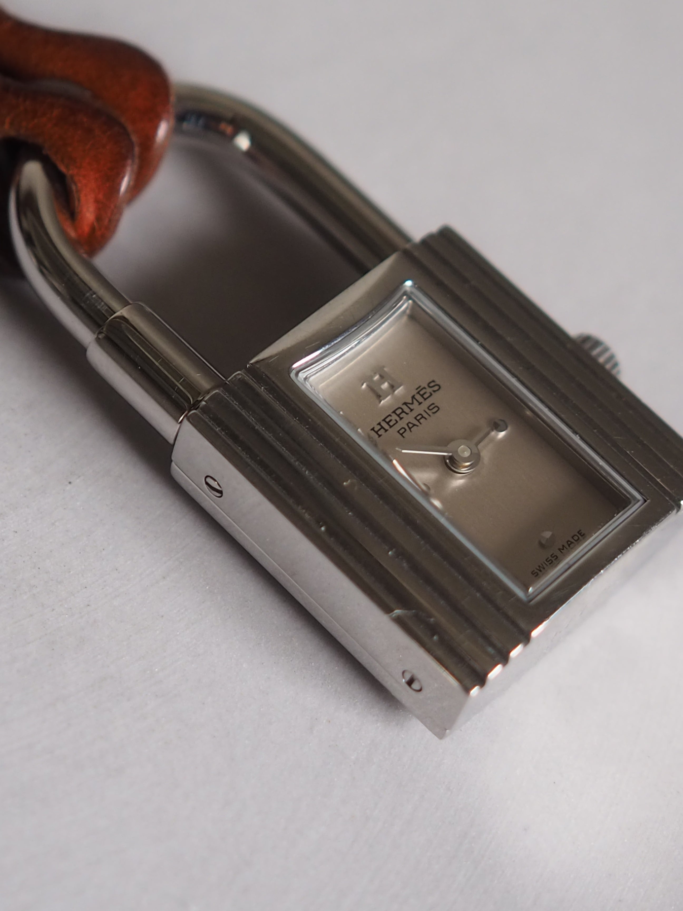 HERMÈS Kelly Clochette Watch