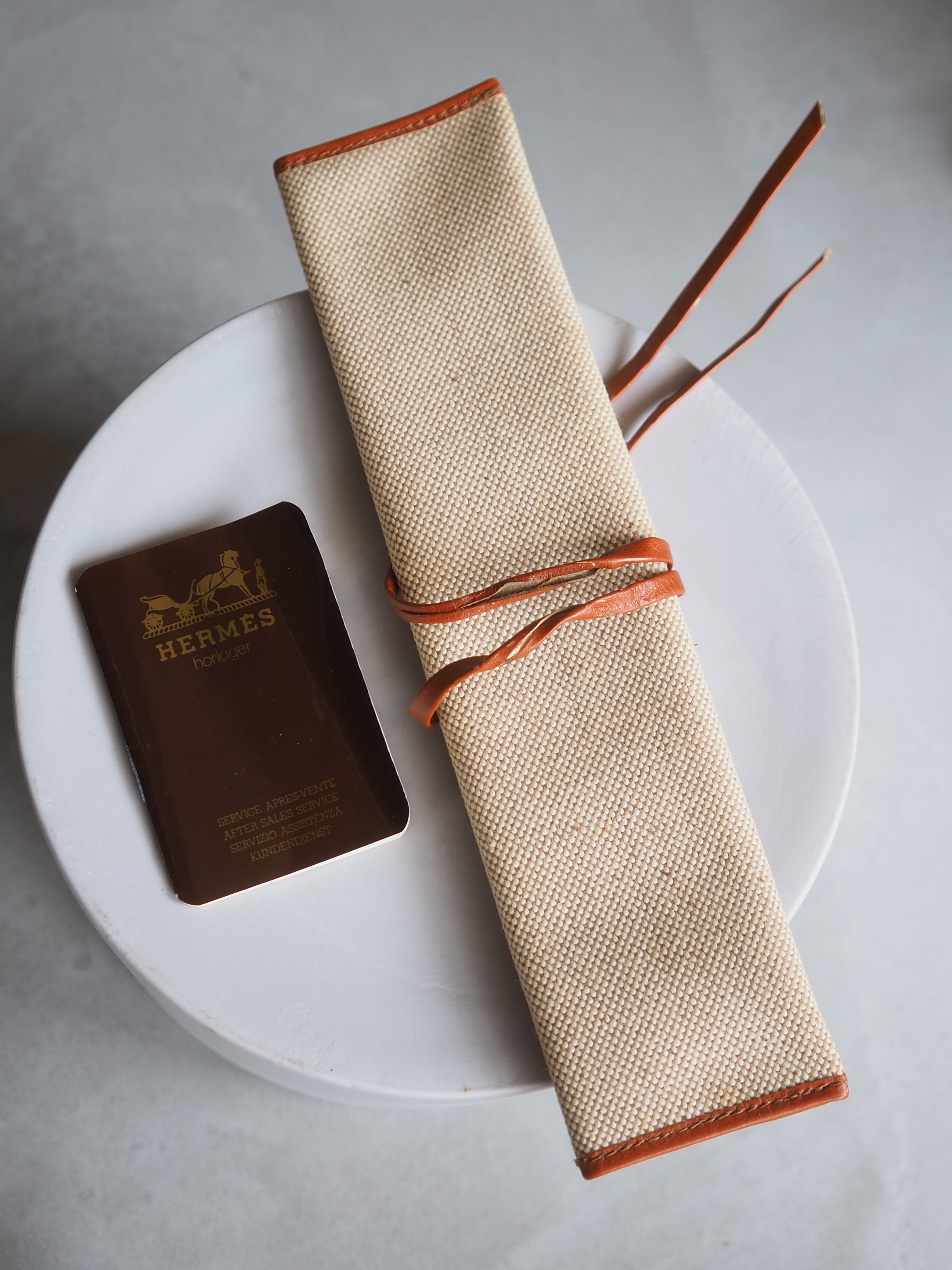 HERMÈS Carréche Watch