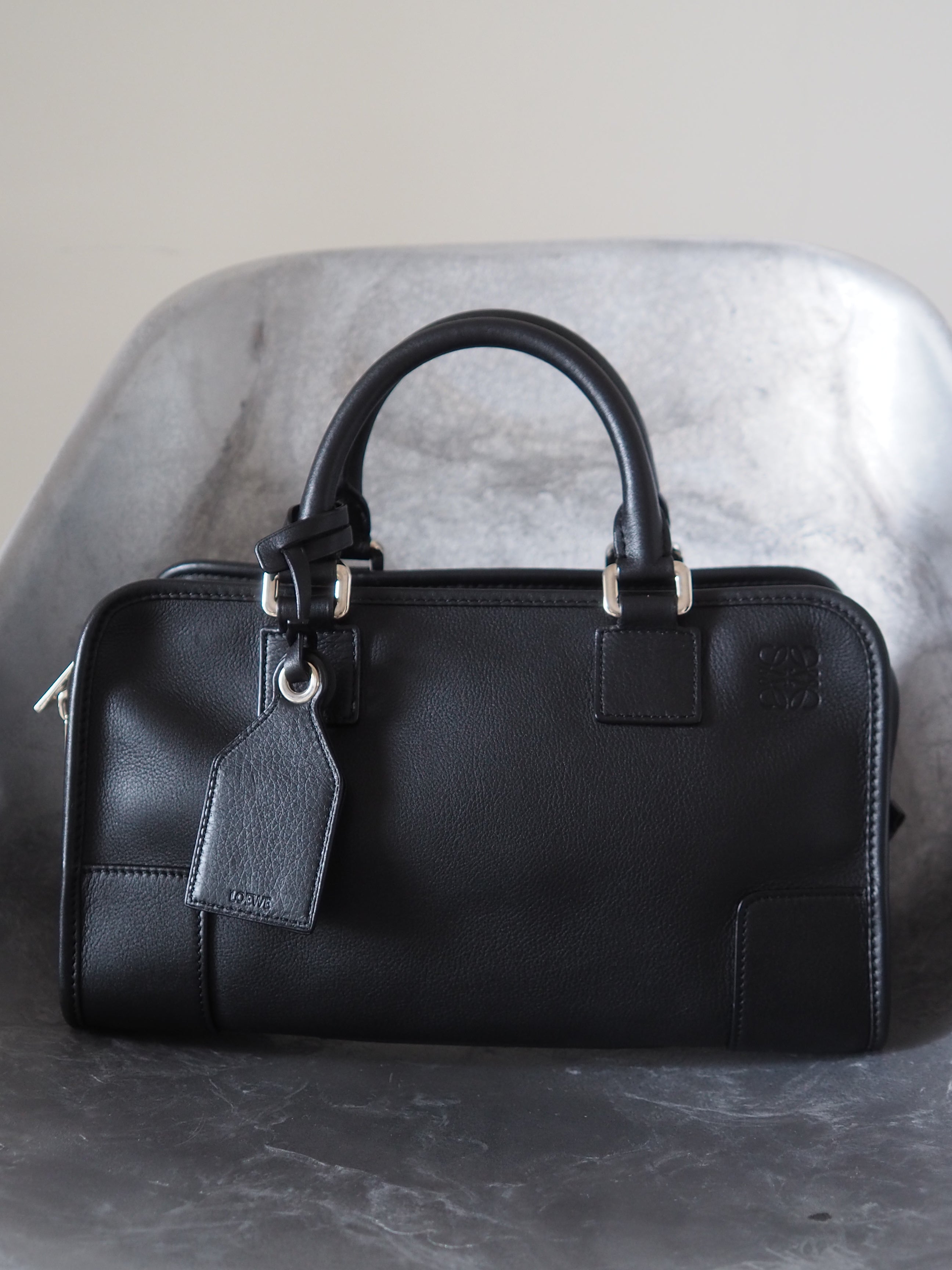 LOEWE Amazona 28 2way Hand Bag